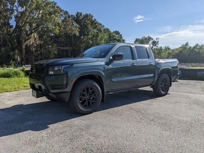 2027 Nissan Frontier SV