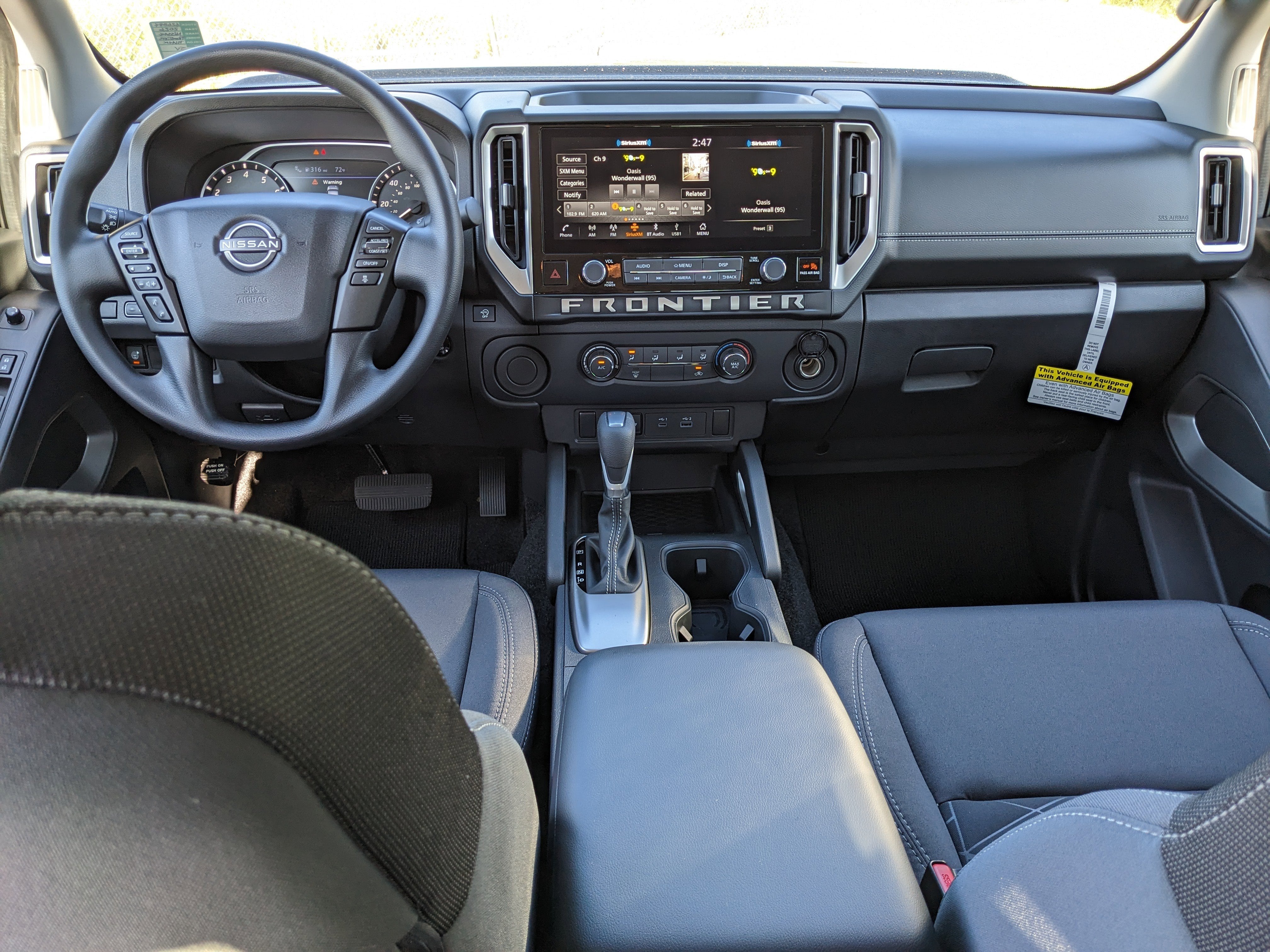 2026 Nissan Frontier SV