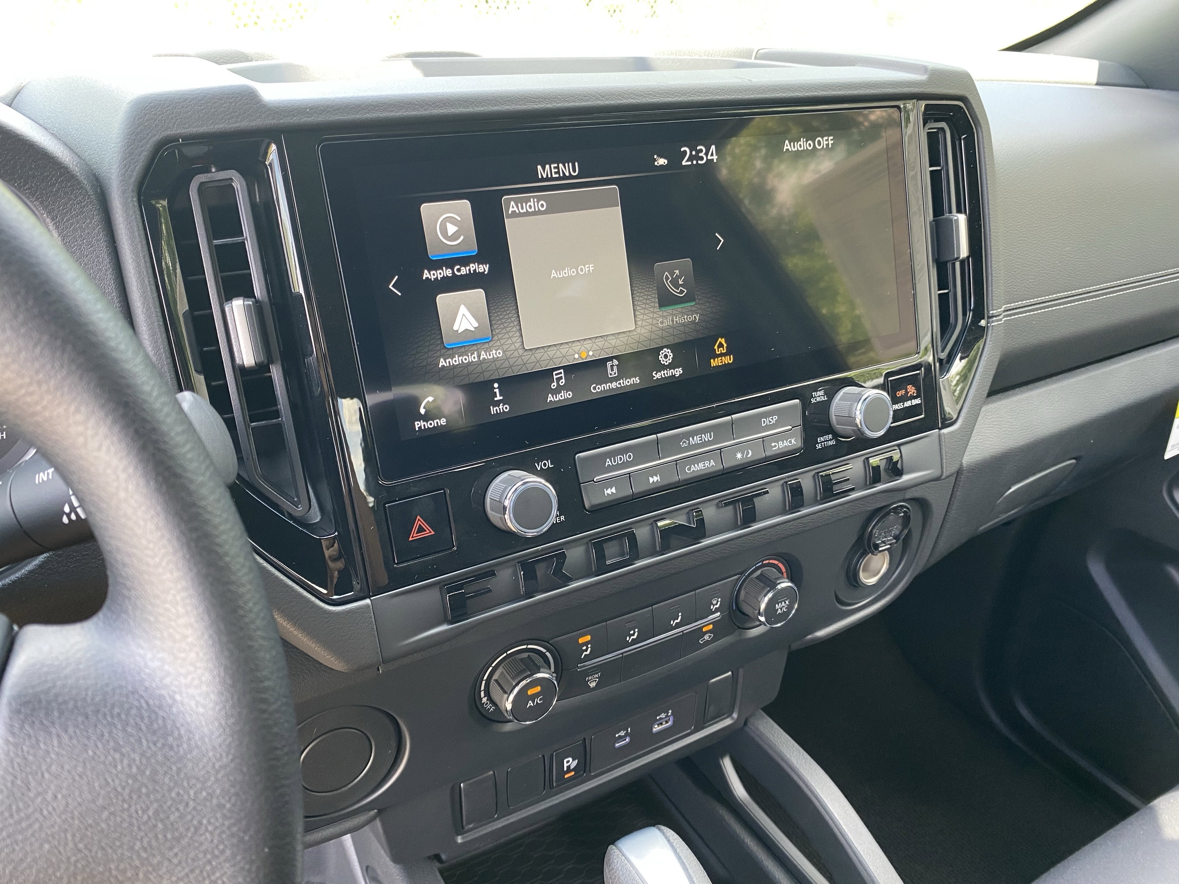 2026 Nissan Frontier SV