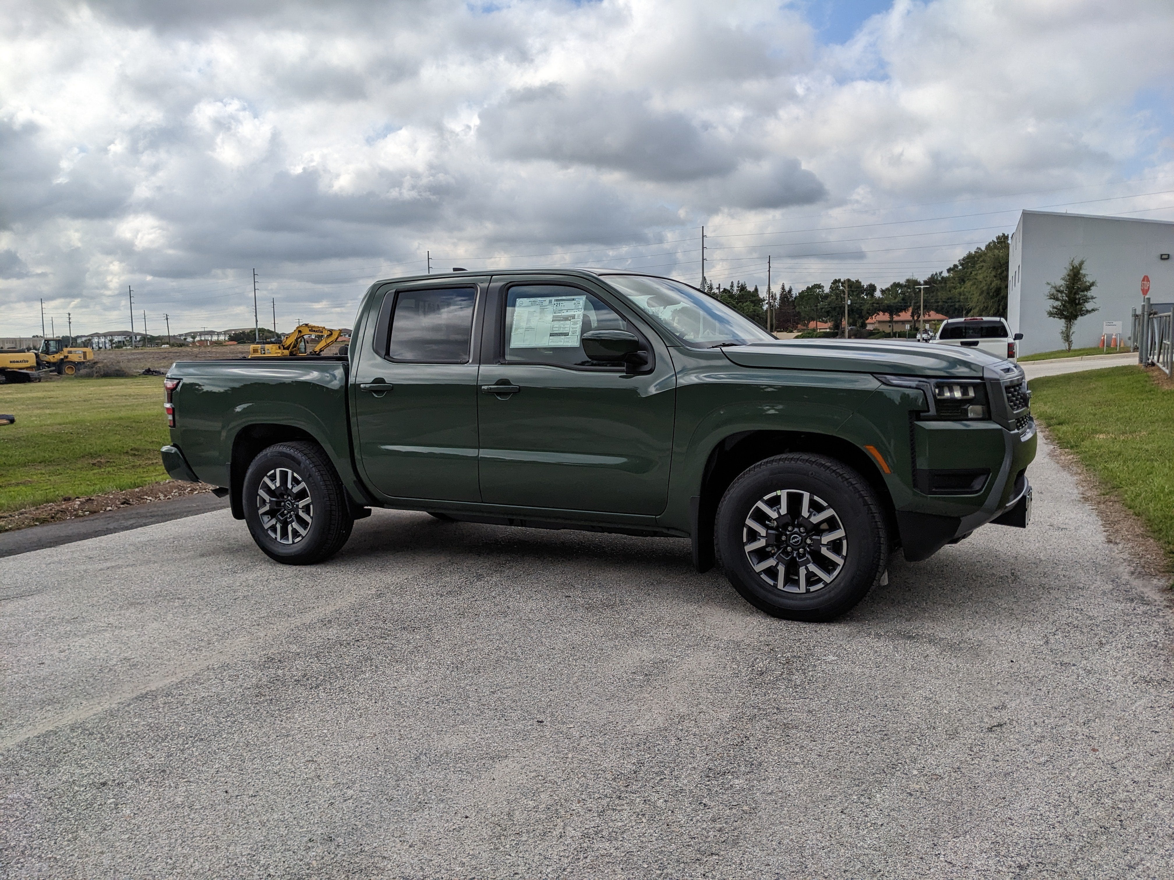 2026 Nissan Frontier SV