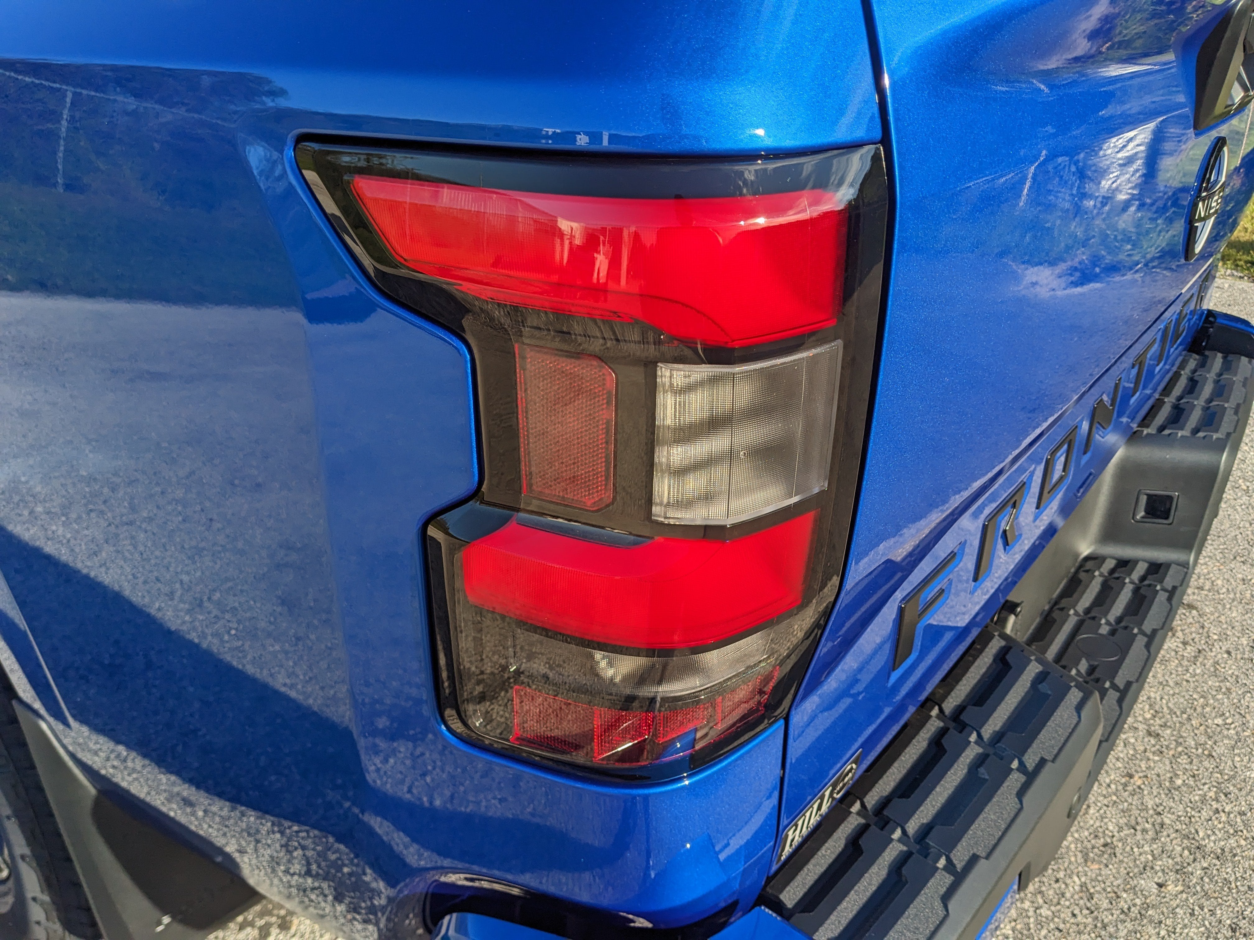 2027 Nissan Frontier SV