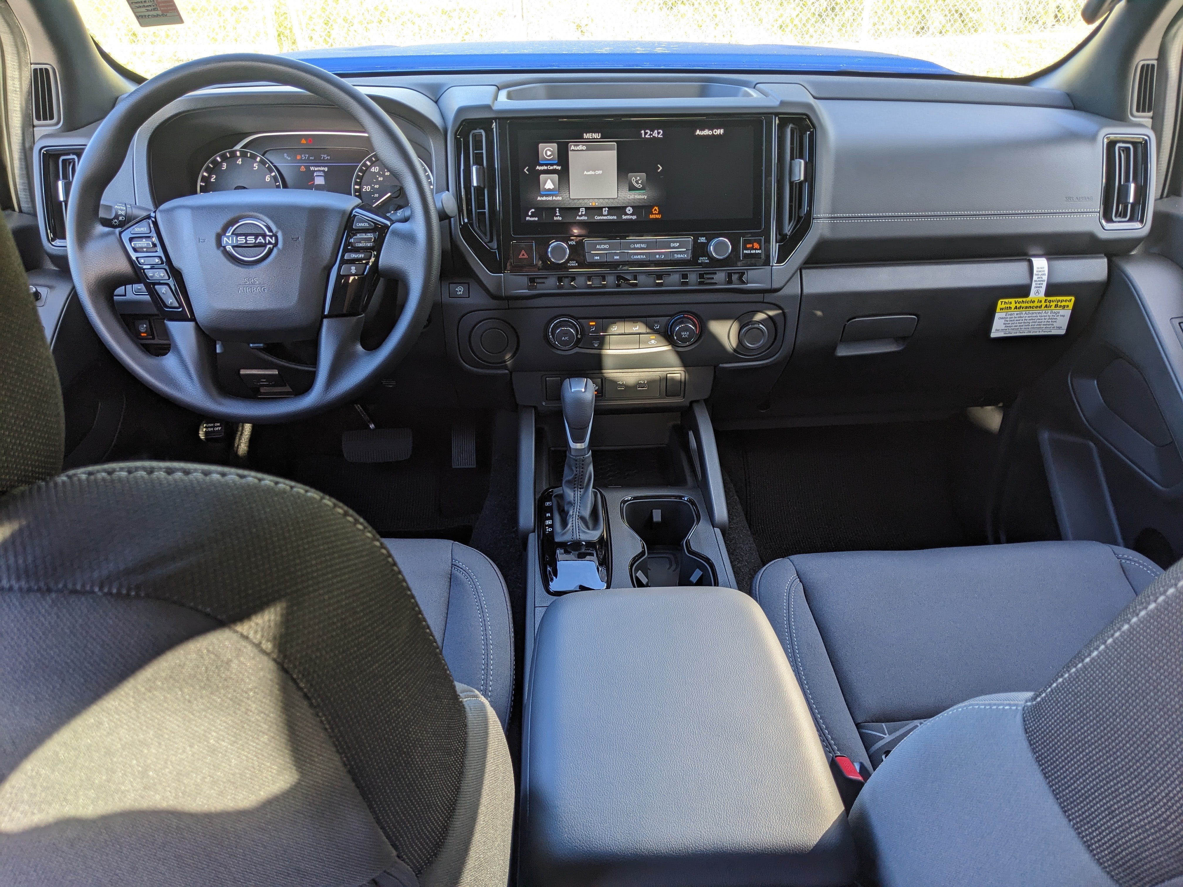 2027 Nissan Frontier SV