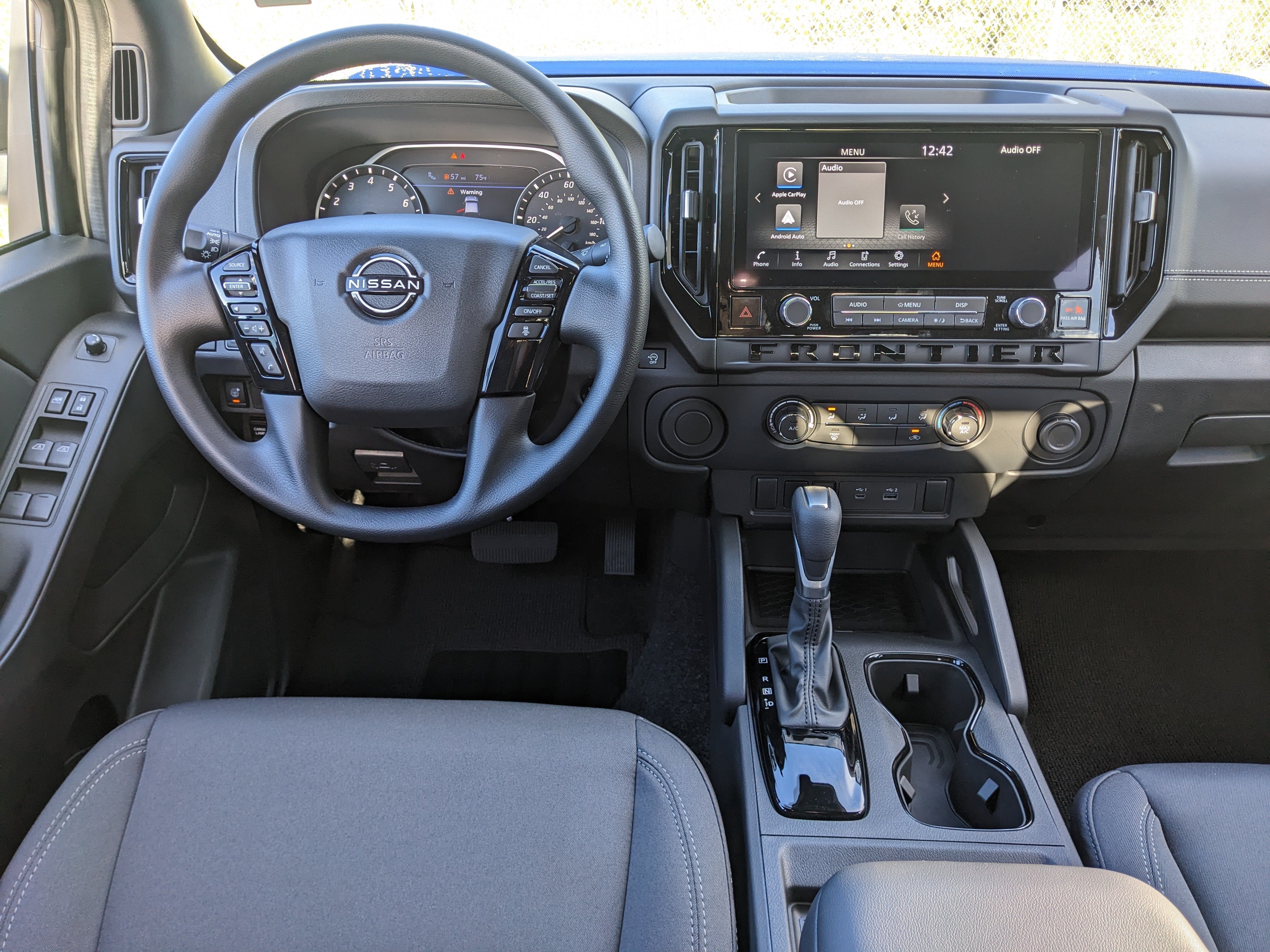 2027 Nissan Frontier SV
