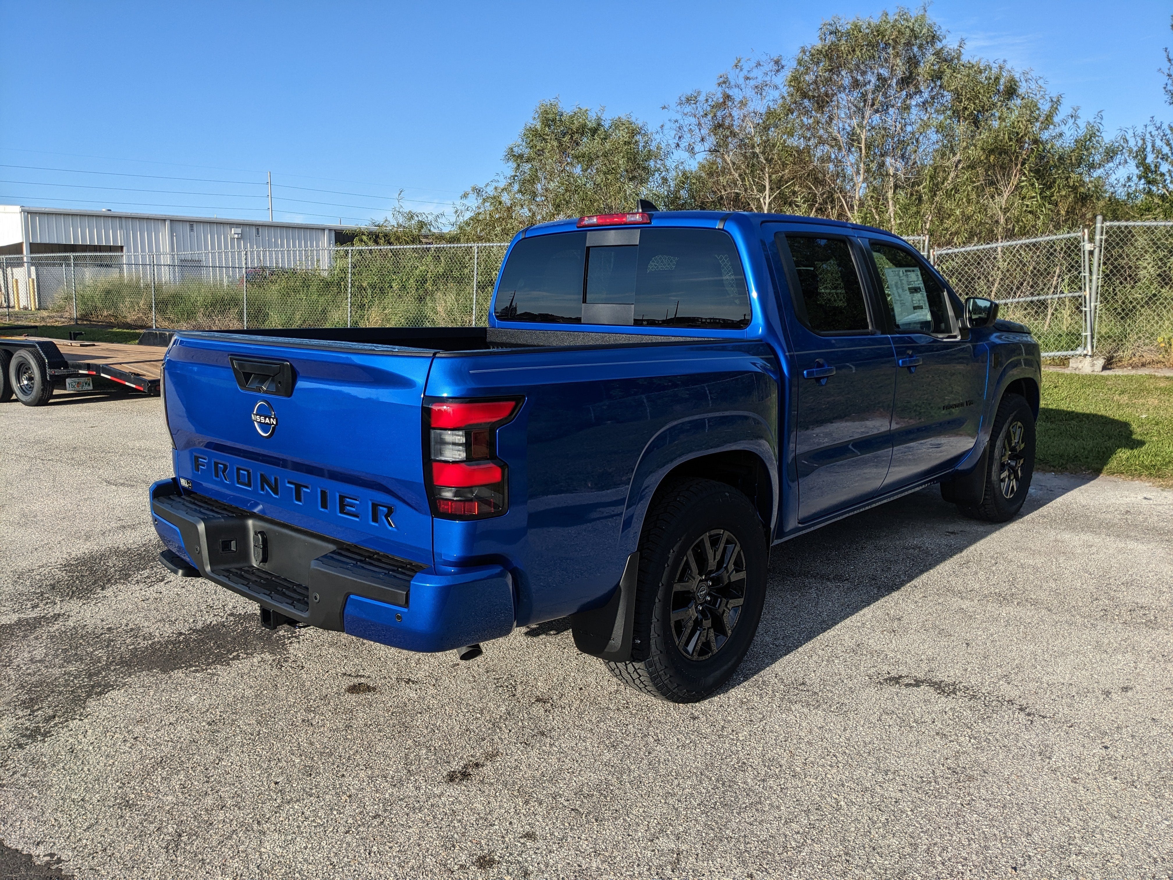 2027 Nissan Frontier SV