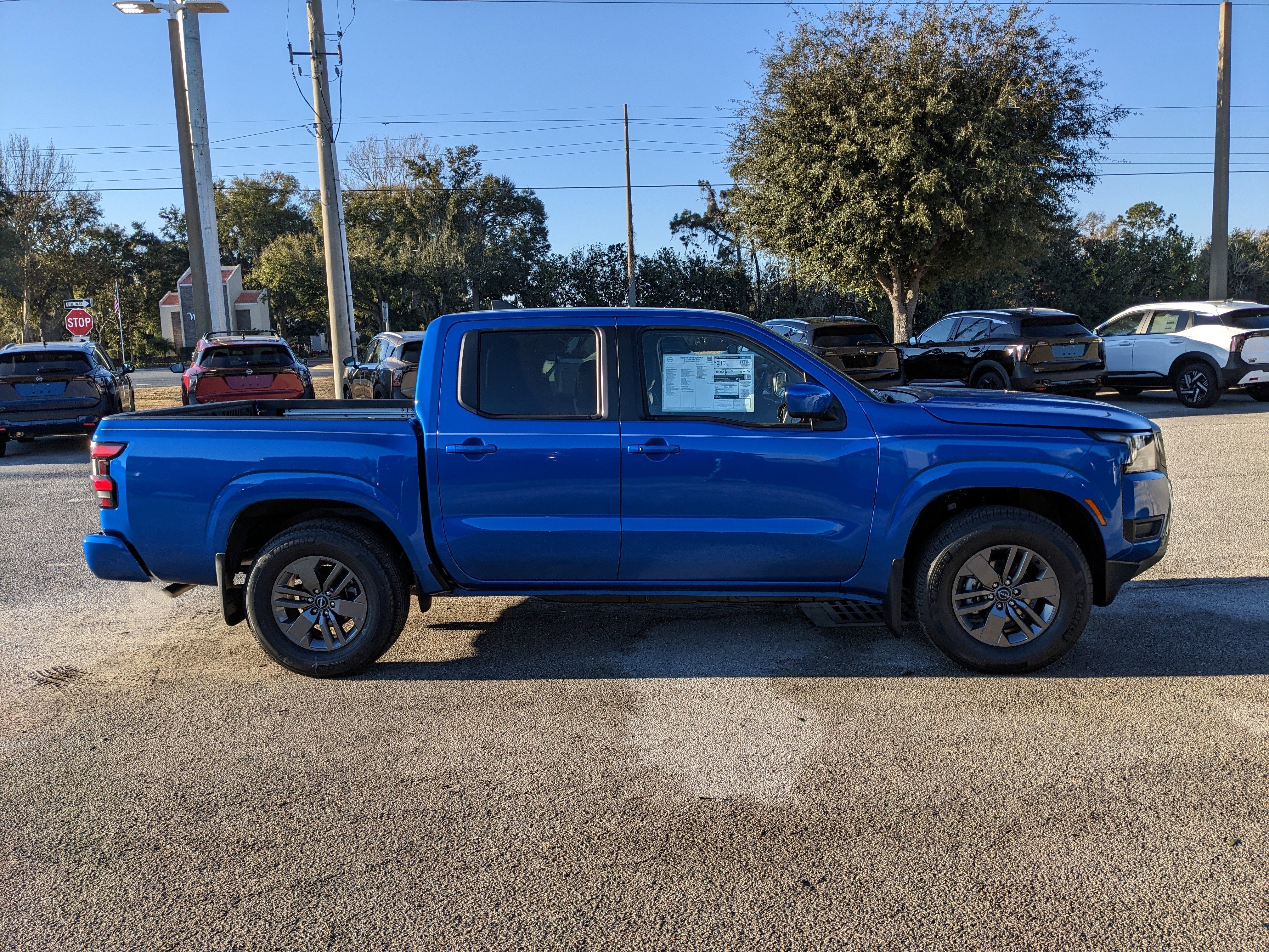 2026 Nissan Frontier SV
