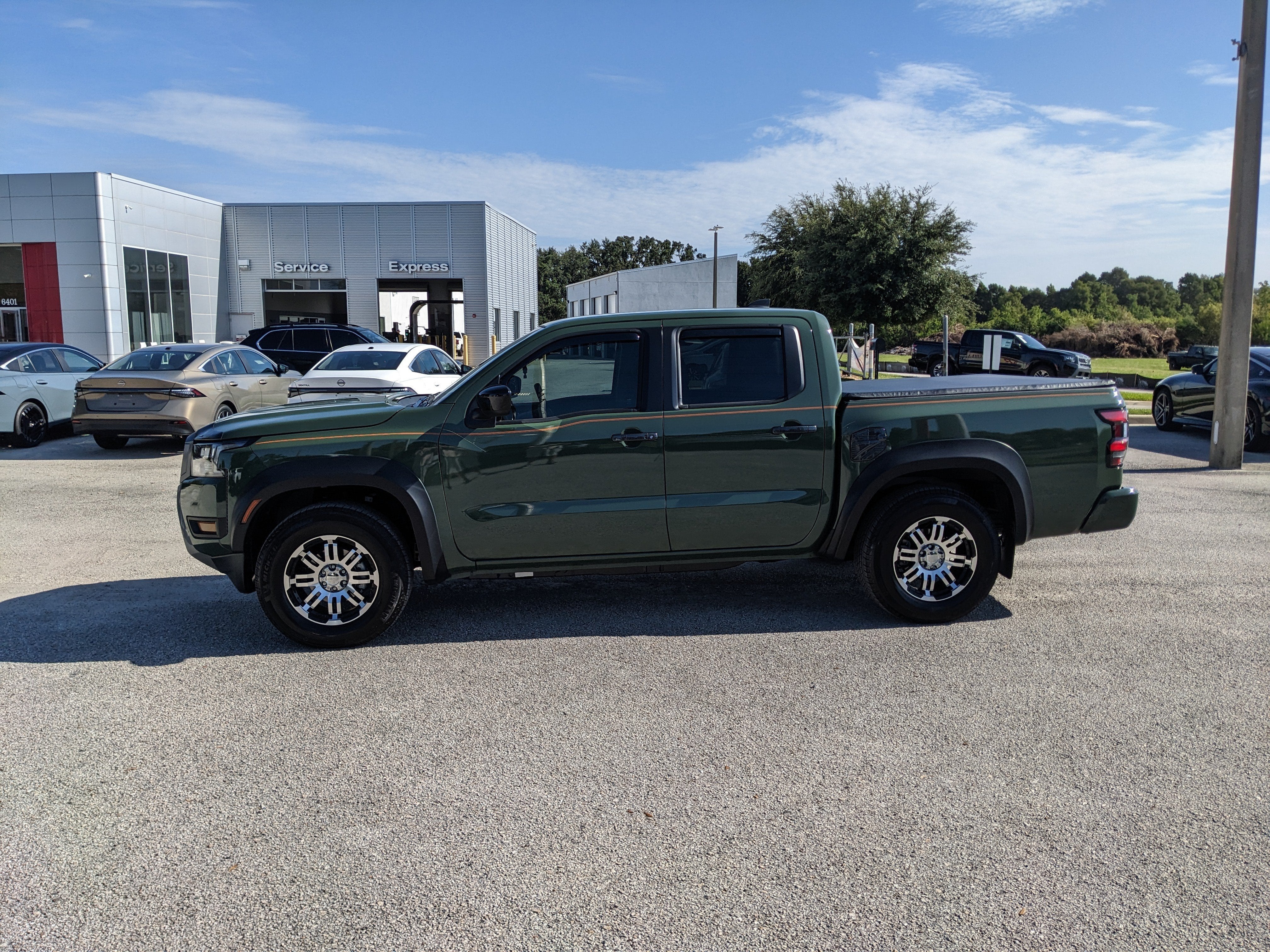 2026 Nissan Frontier SV