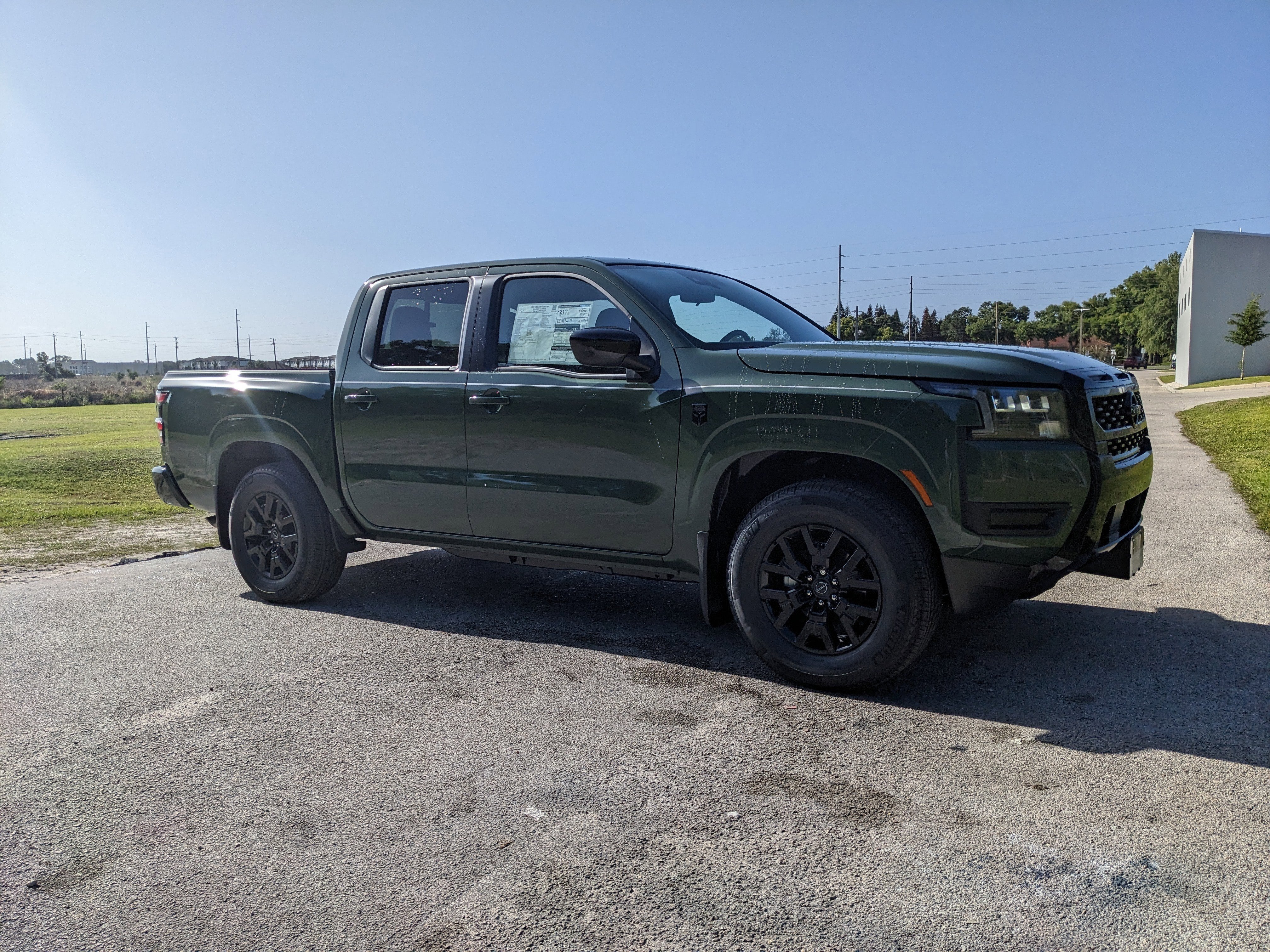 2026 Nissan Frontier SV