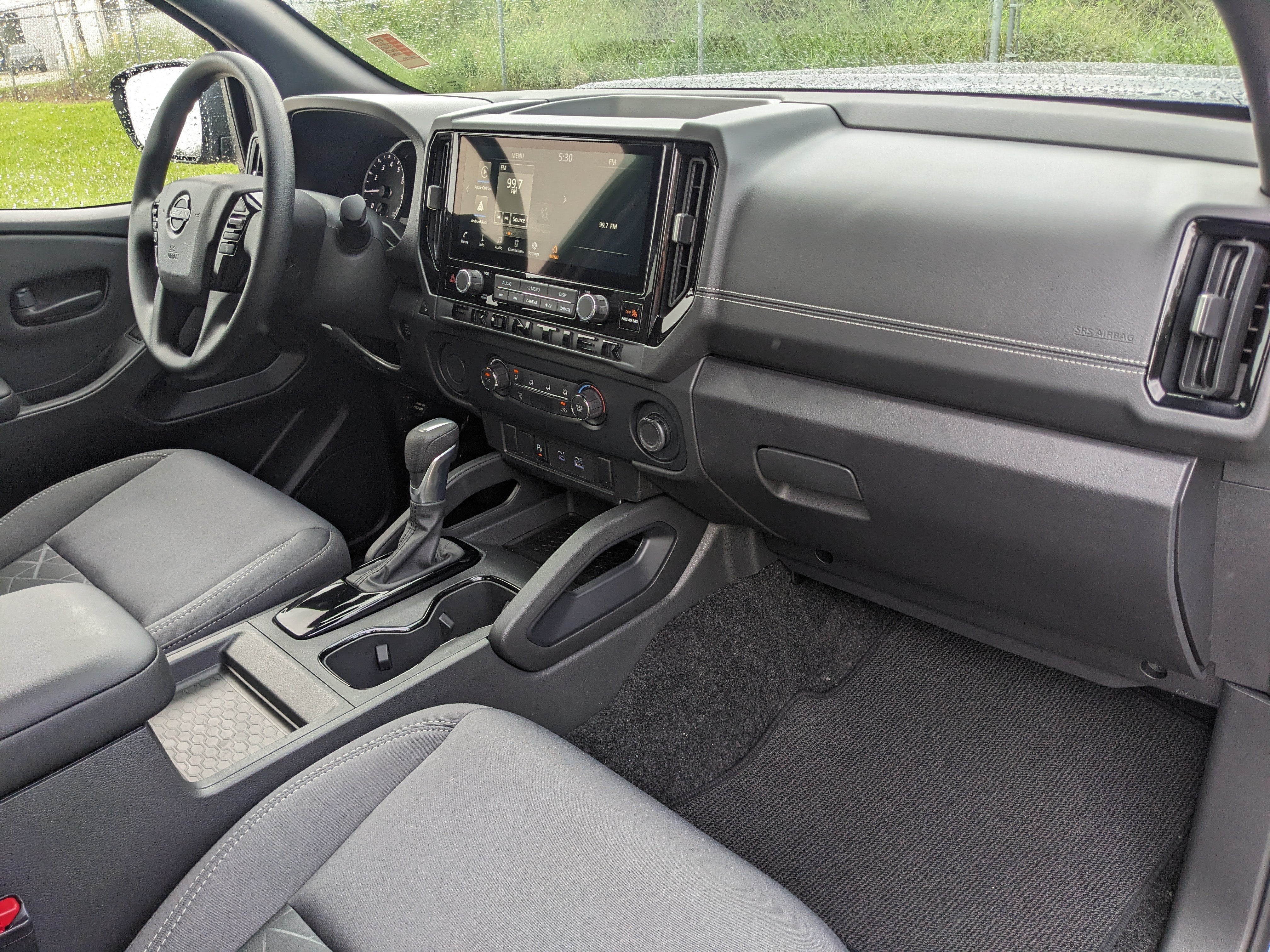 2027 Nissan Frontier SV