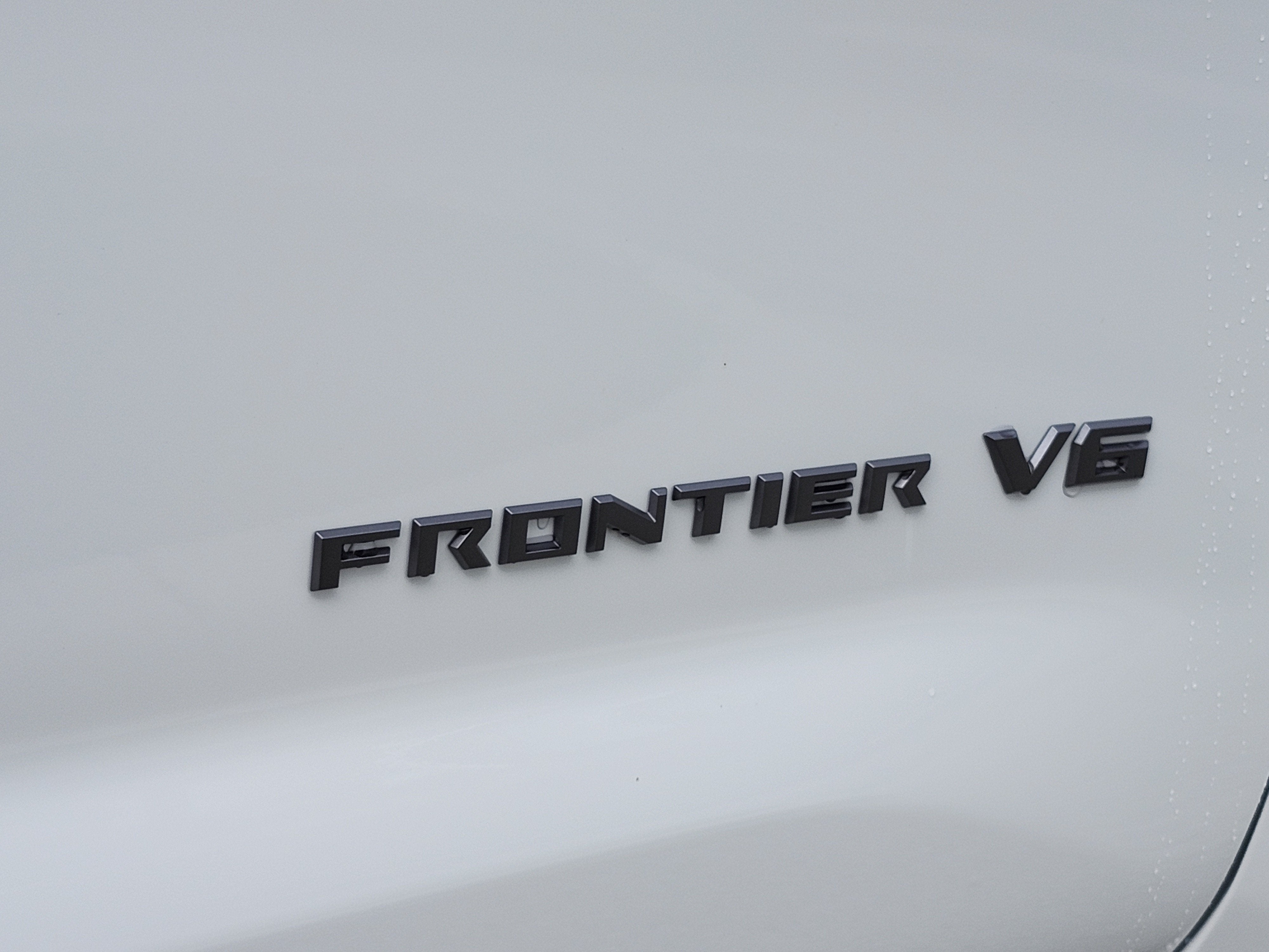2027 Nissan Frontier SV