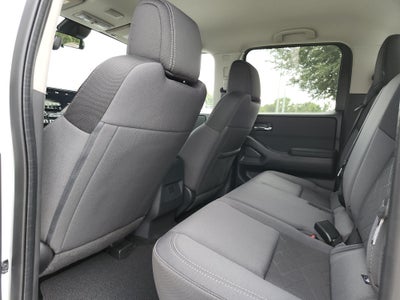 2027 Nissan Frontier SV