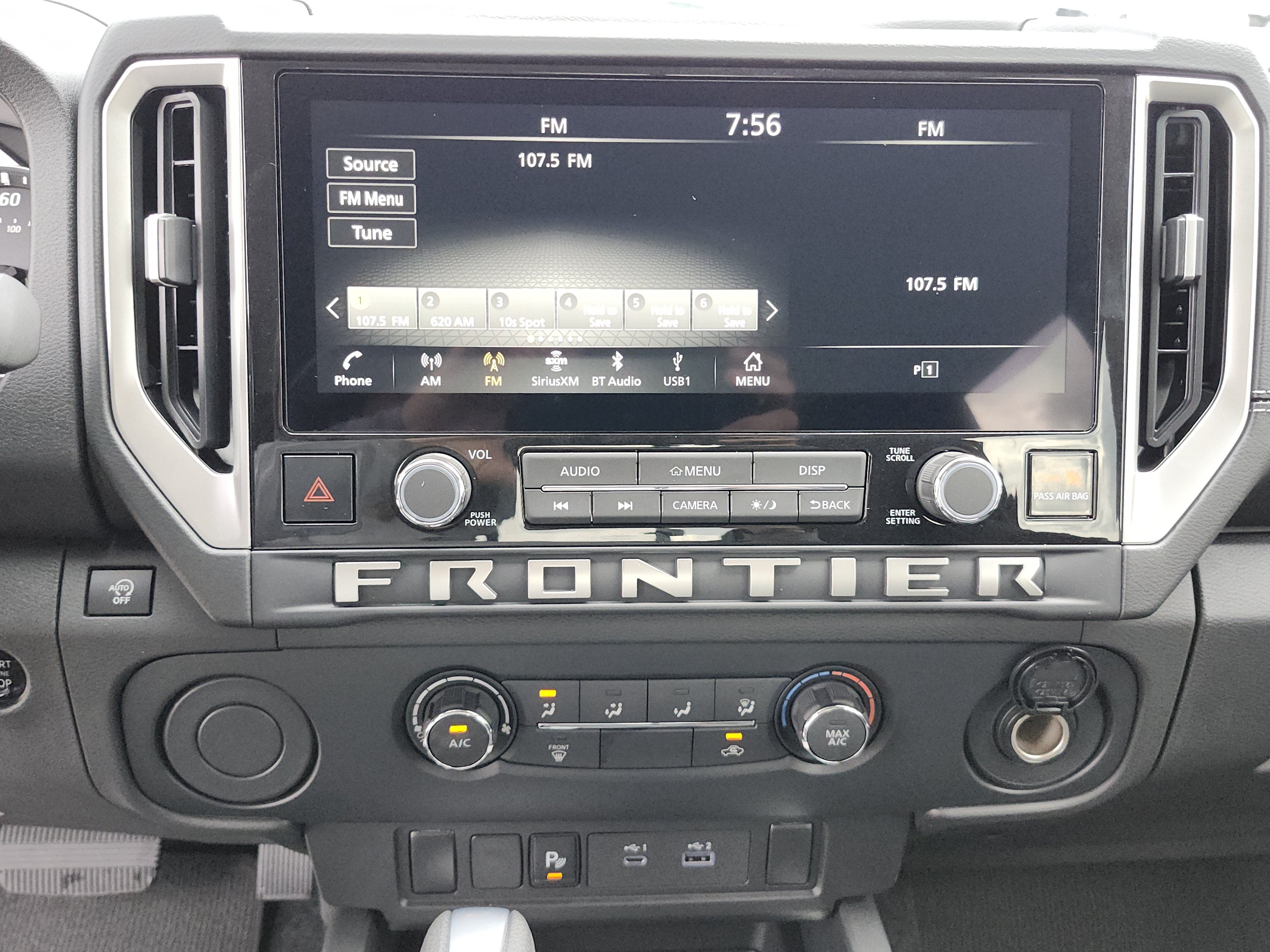 2027 Nissan Frontier SV