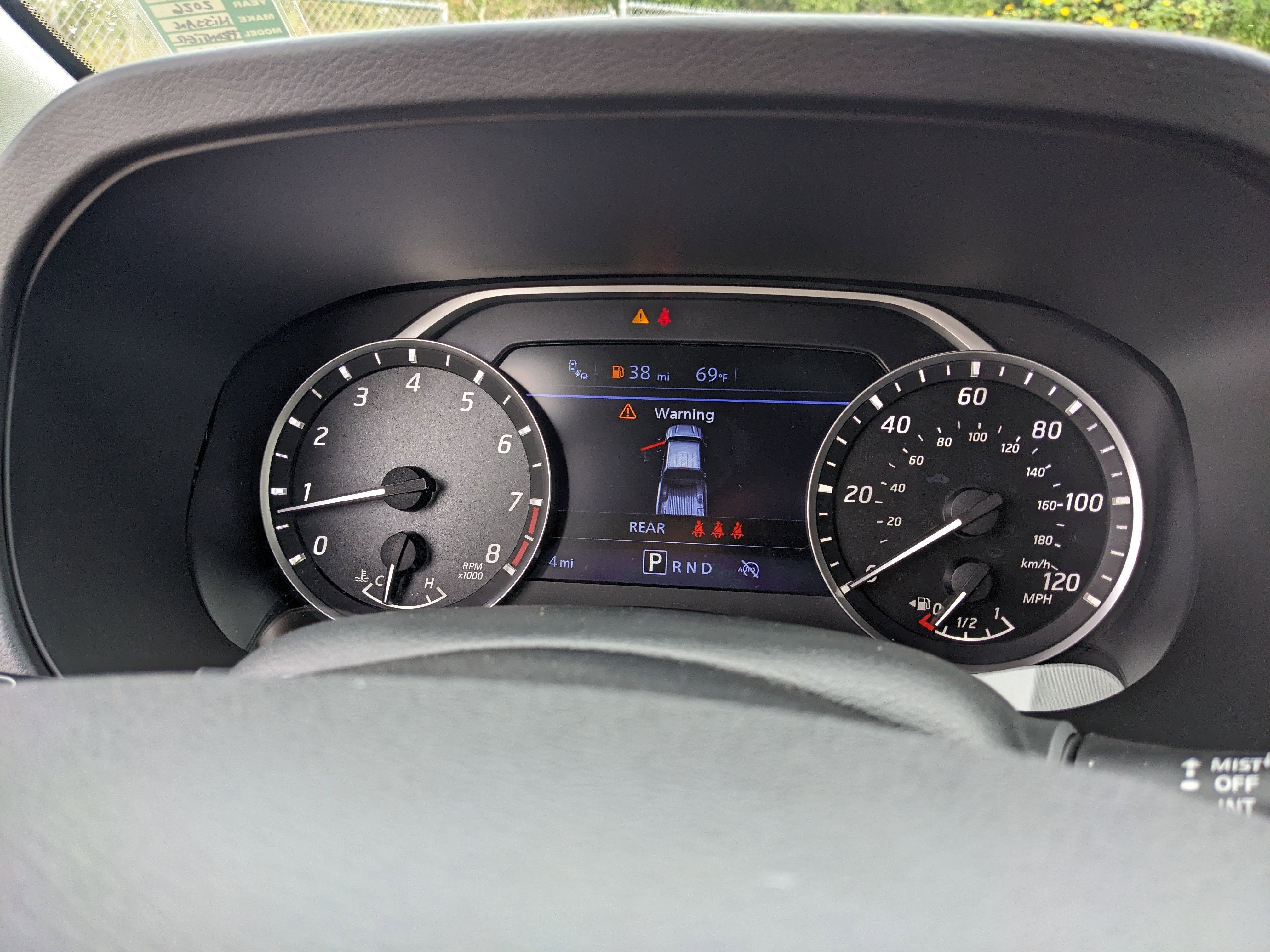 2026 Nissan Frontier SV