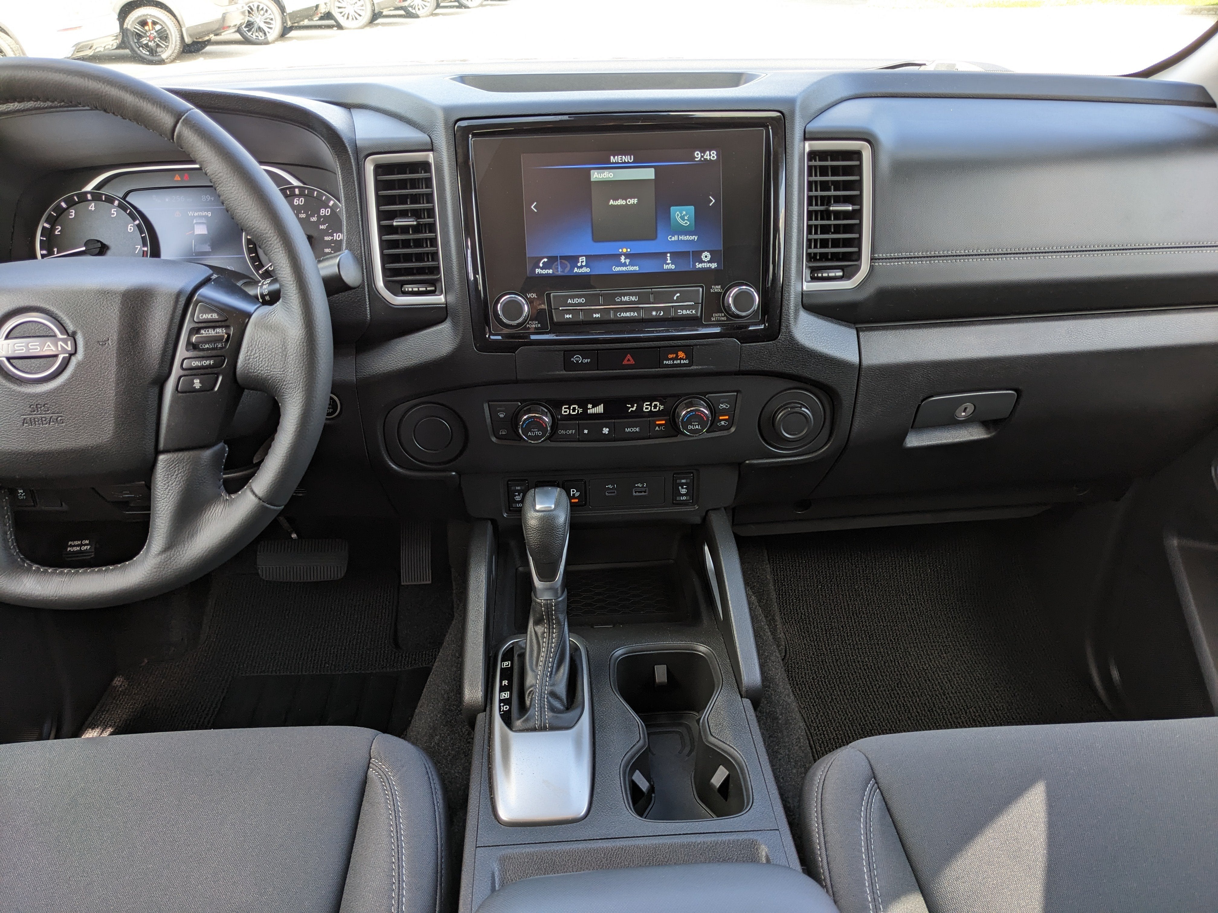2024 Nissan Frontier SV