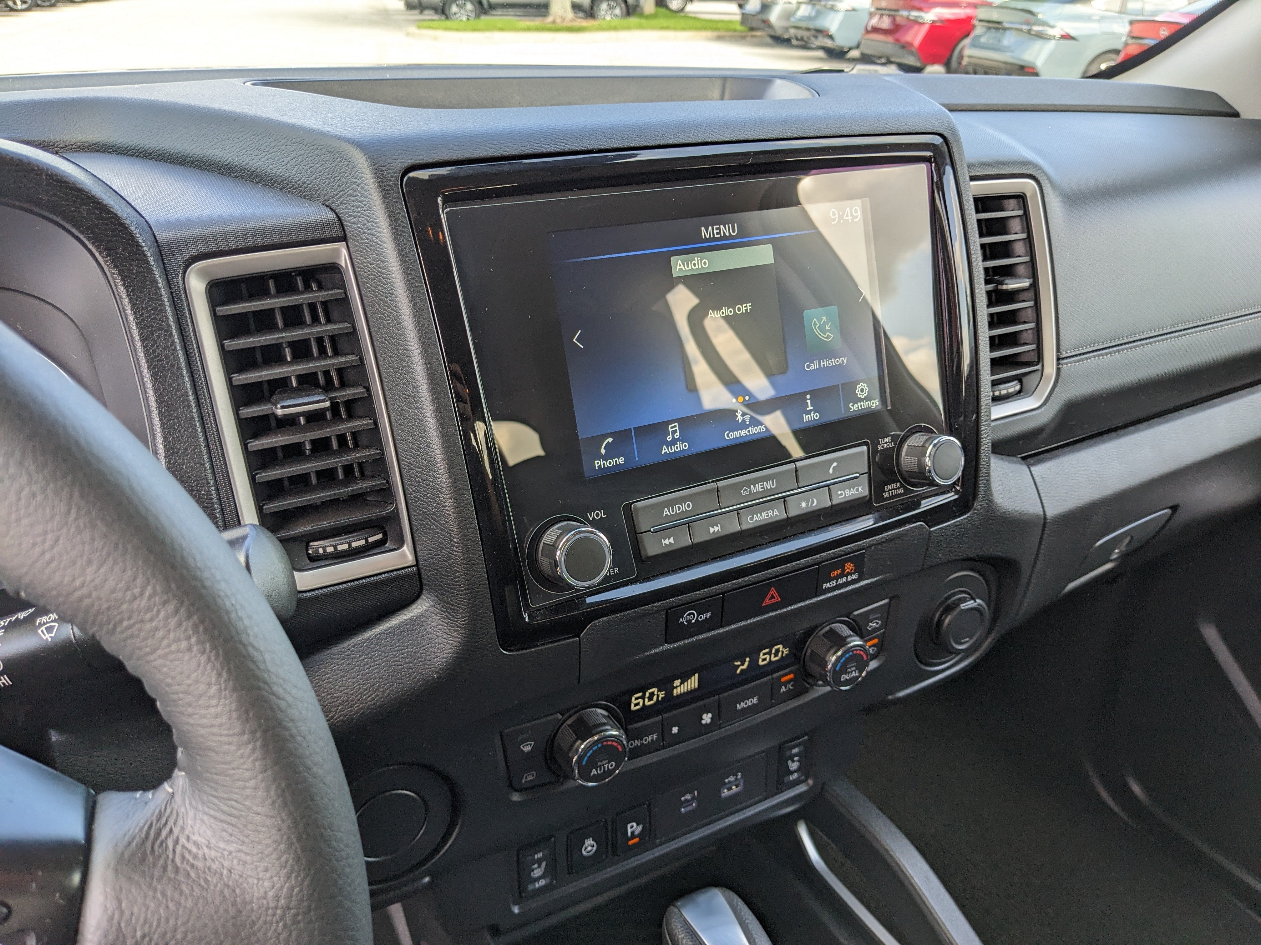 2024 Nissan Frontier SV