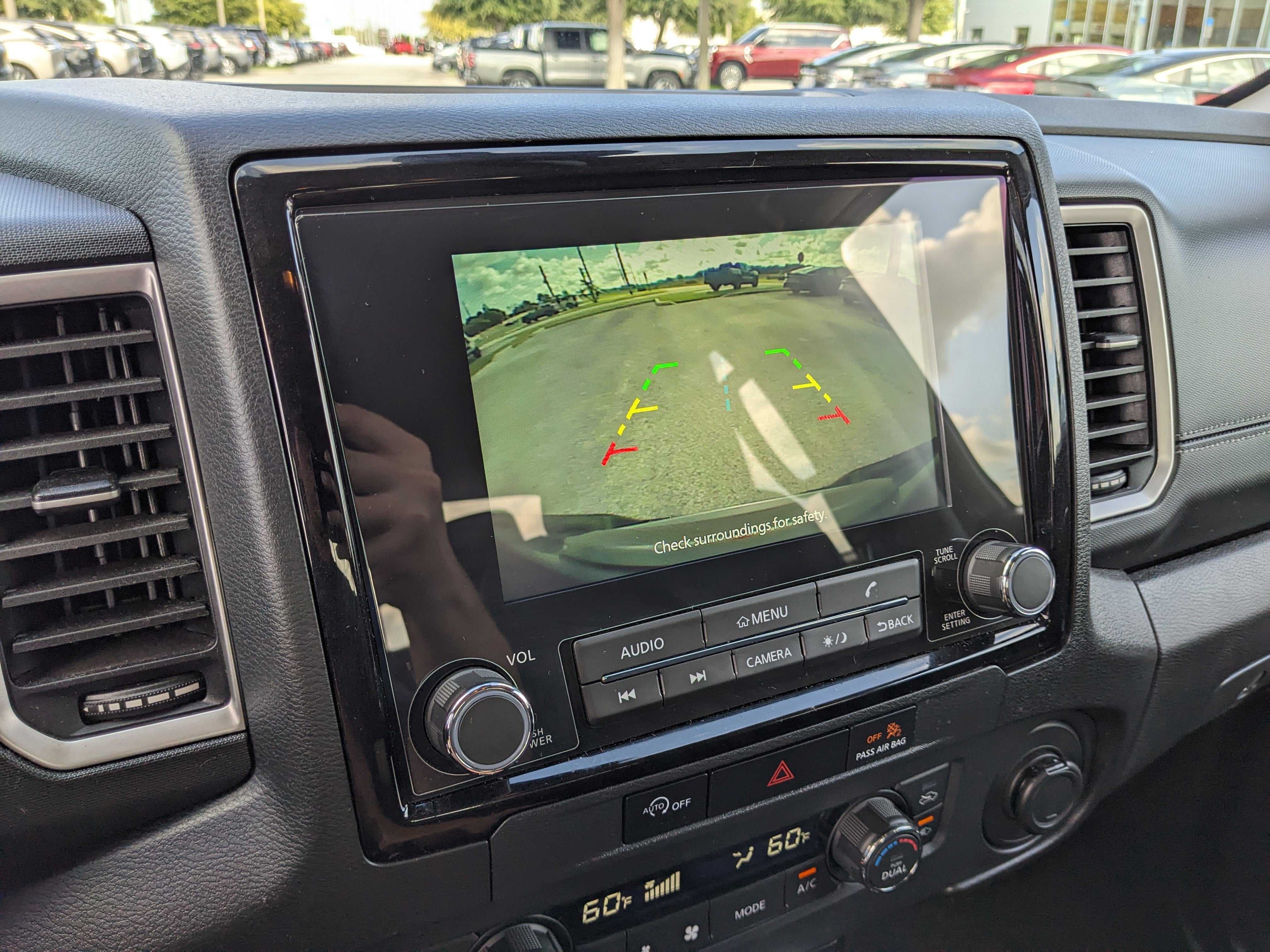 2024 Nissan Frontier SV
