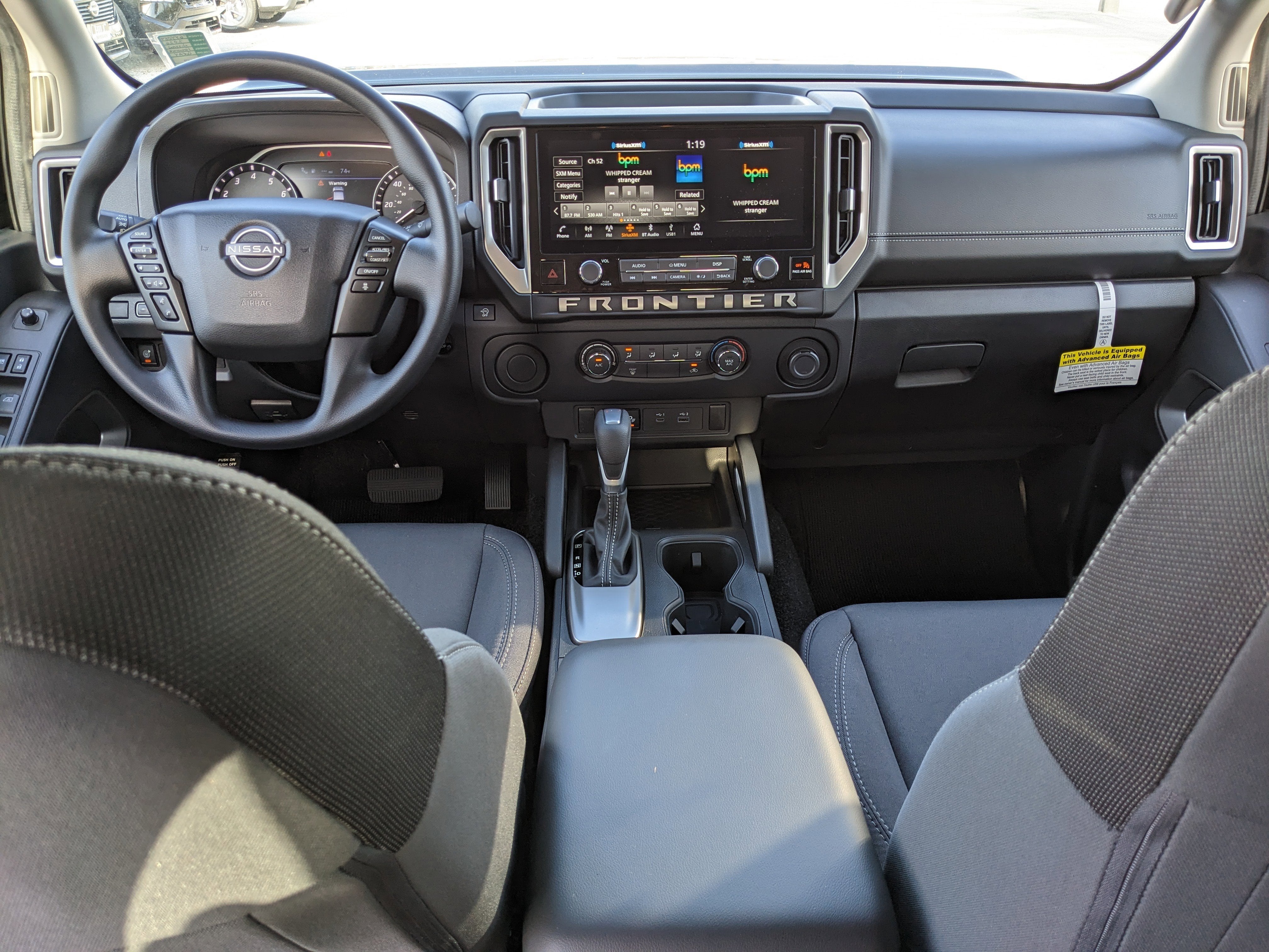 2026 Nissan Frontier SV