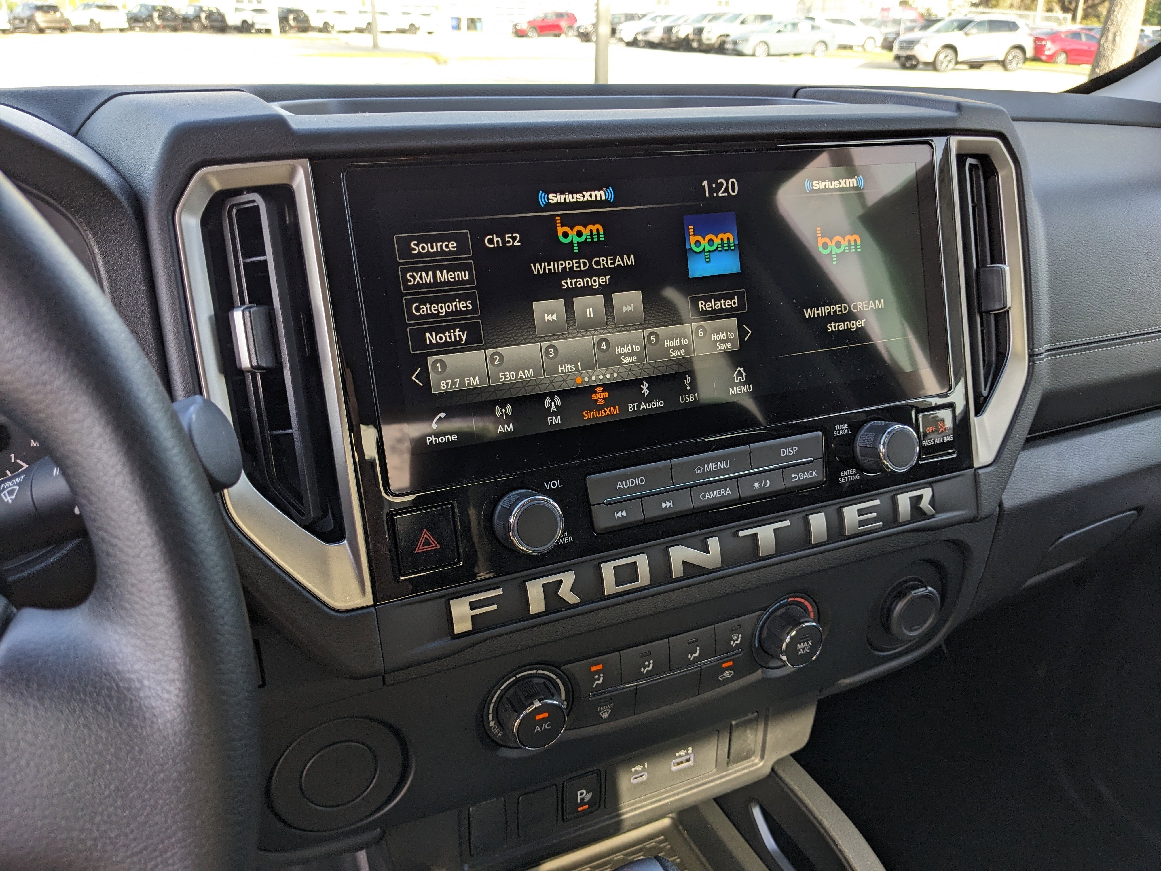 2026 Nissan Frontier SV