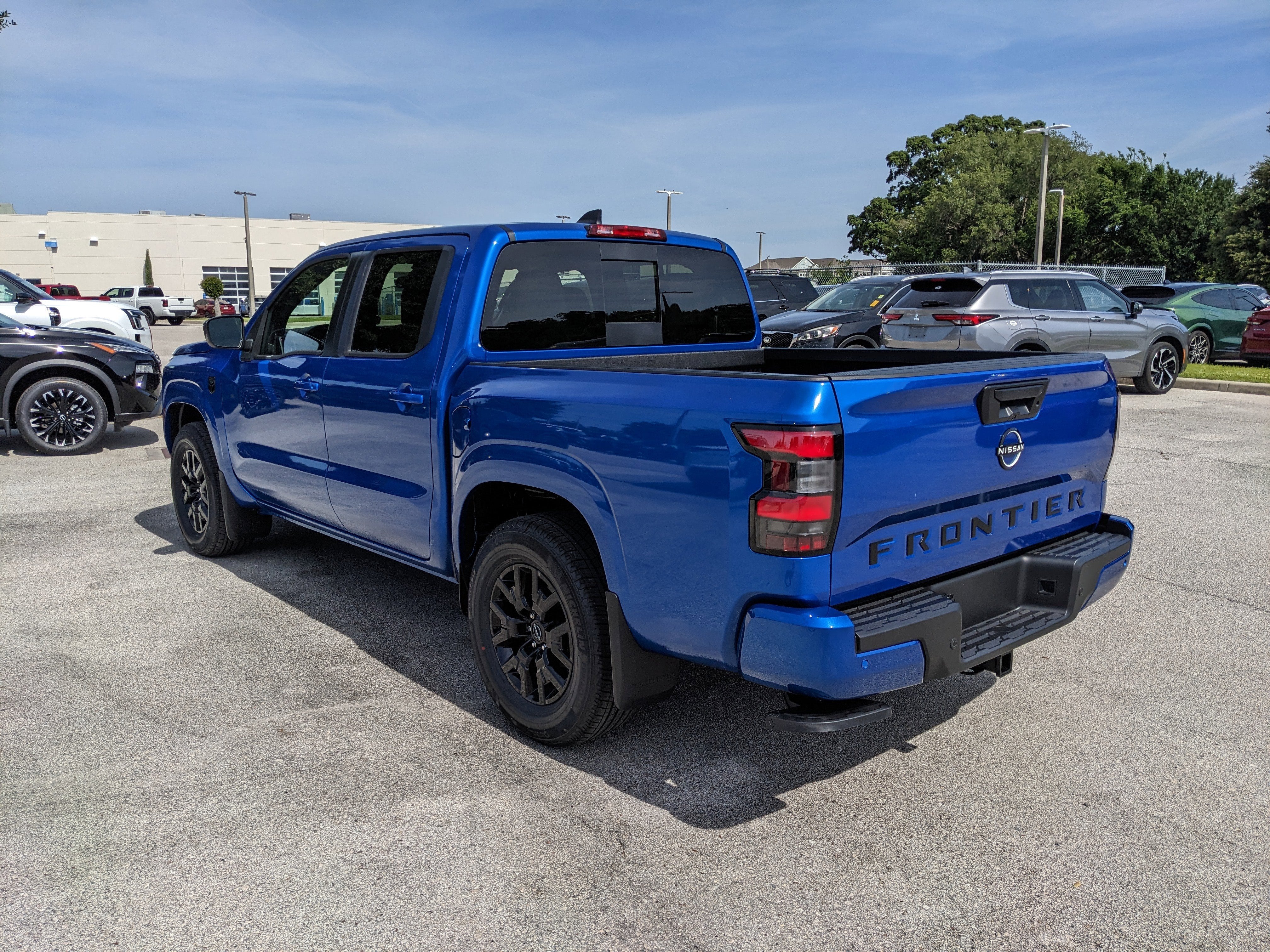 2026 Nissan Frontier SV