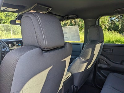 2027 Nissan Frontier SV