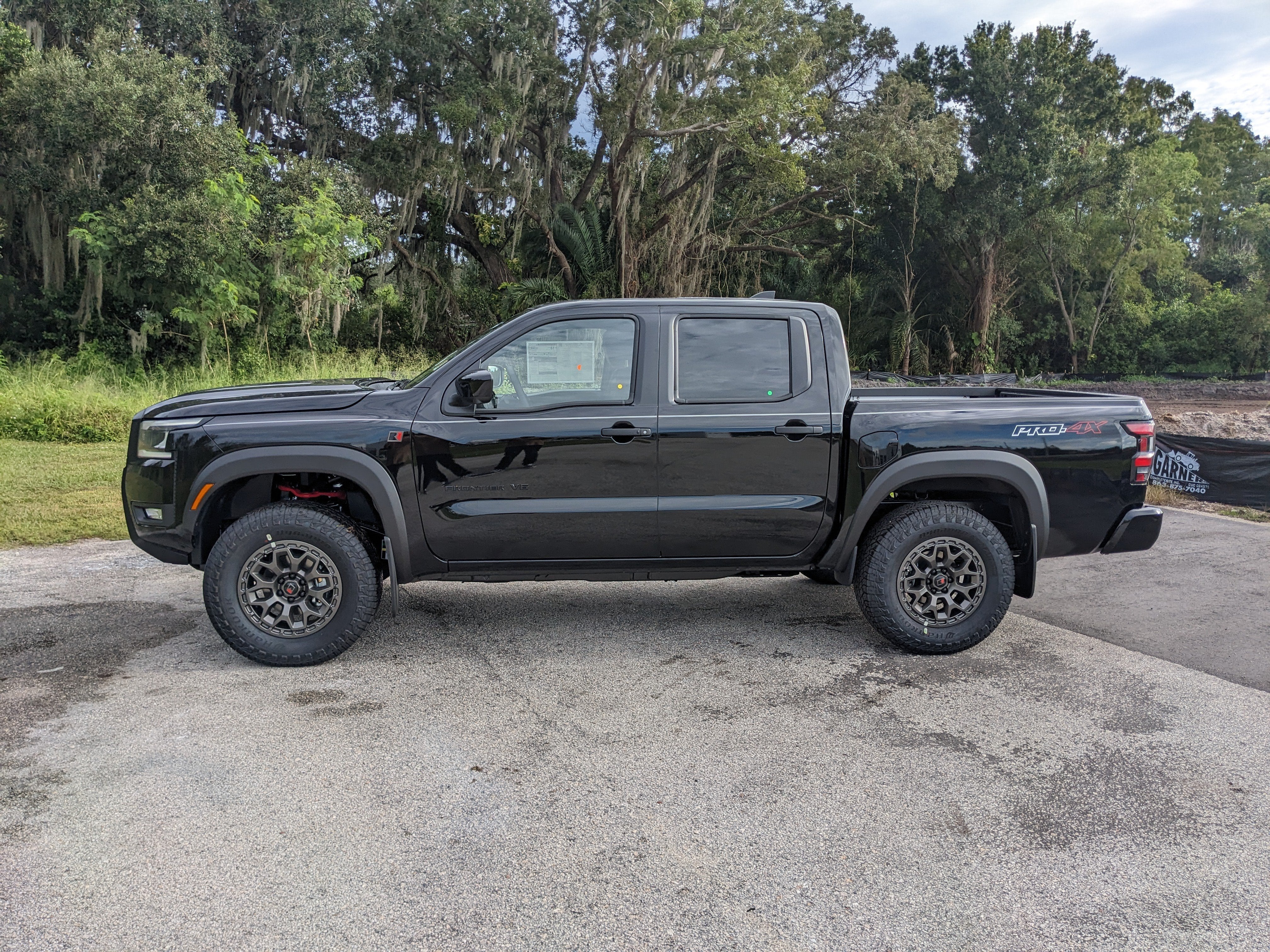 2027 Nissan Frontier PRO-4X