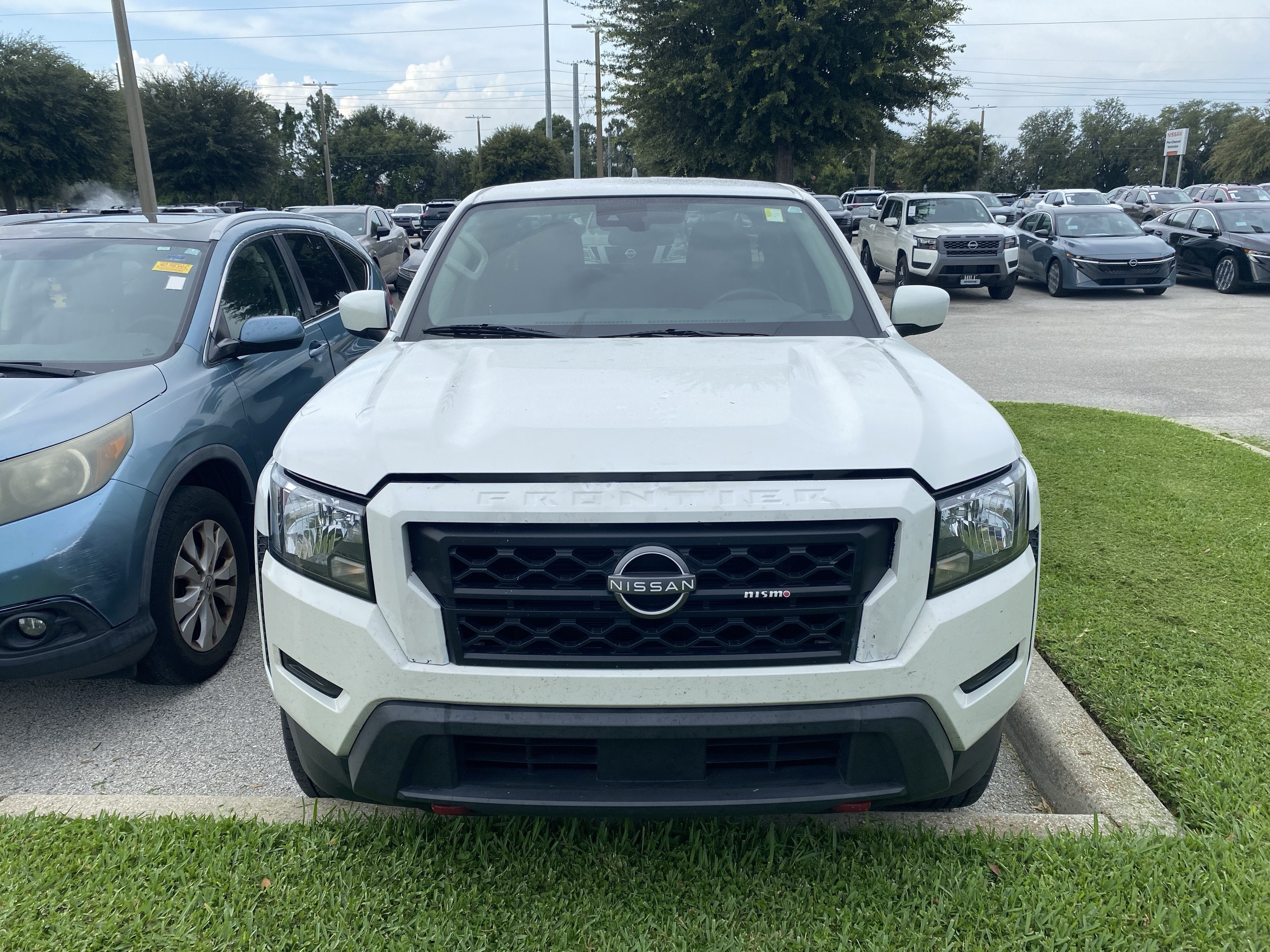 2022 Nissan Frontier S