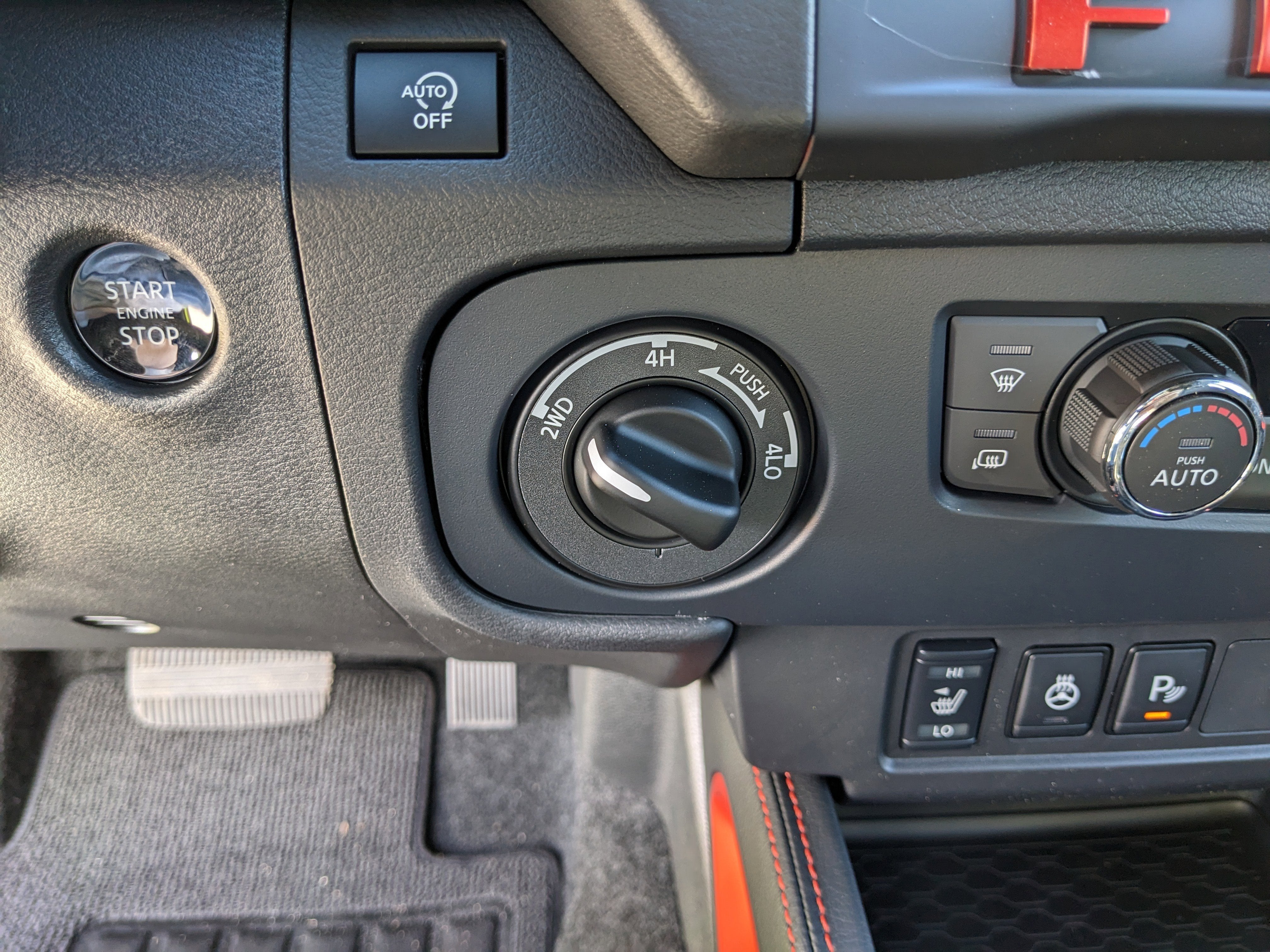 2026 Nissan Frontier PRO-4X w/R Package