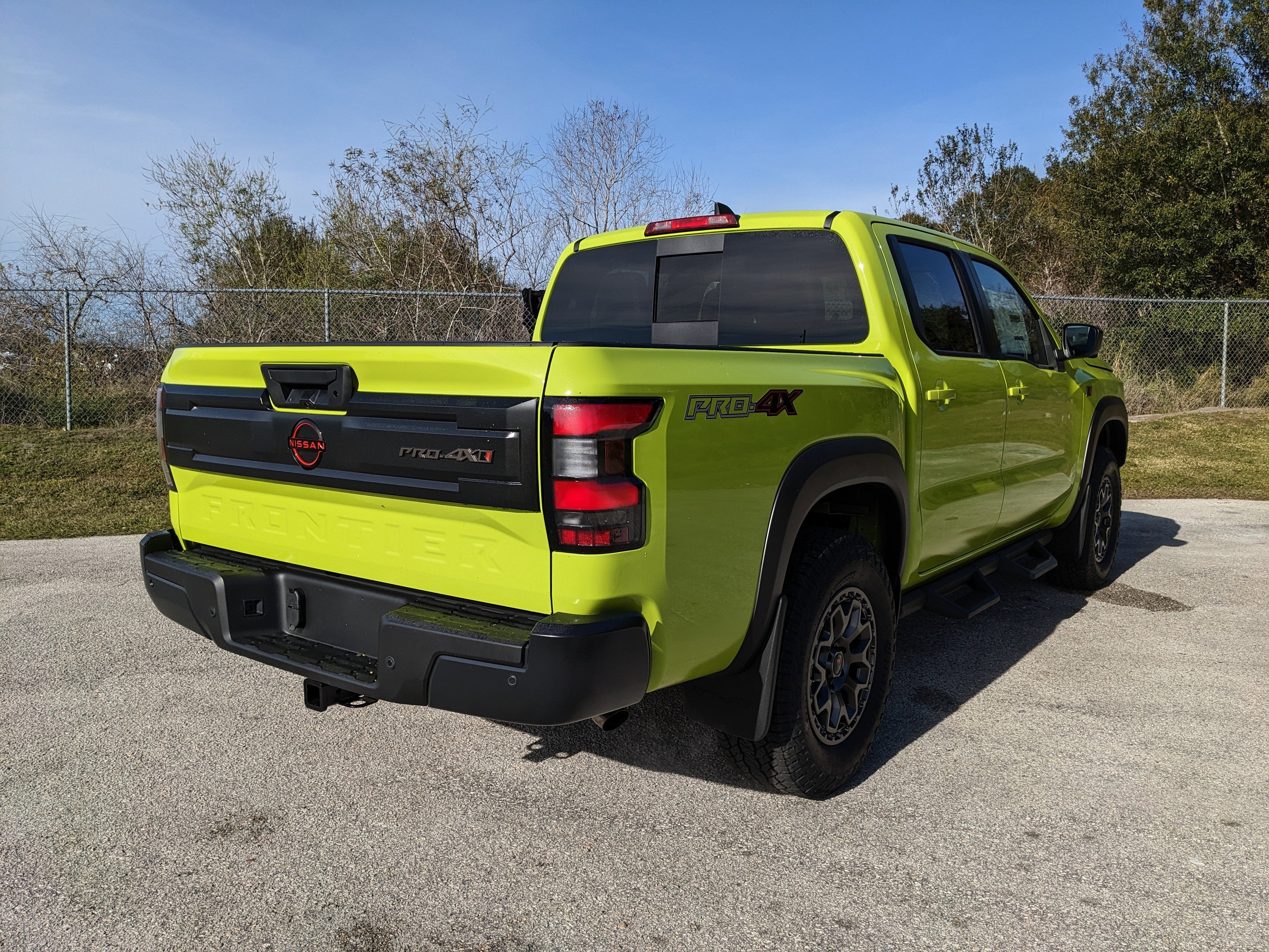 2026 Nissan Frontier PRO-4X w/R Package