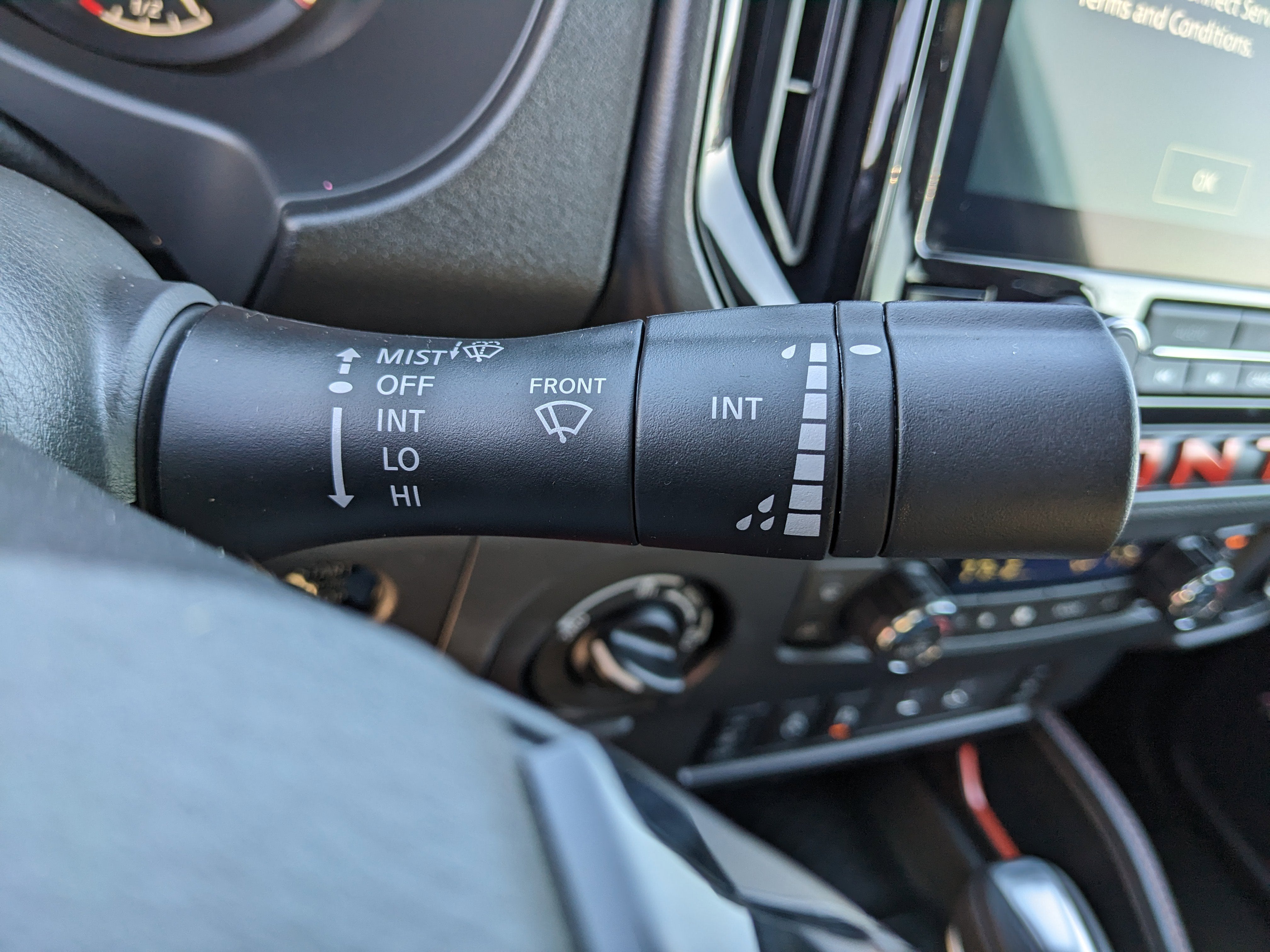 2026 Nissan Frontier PRO-4X w/R Package