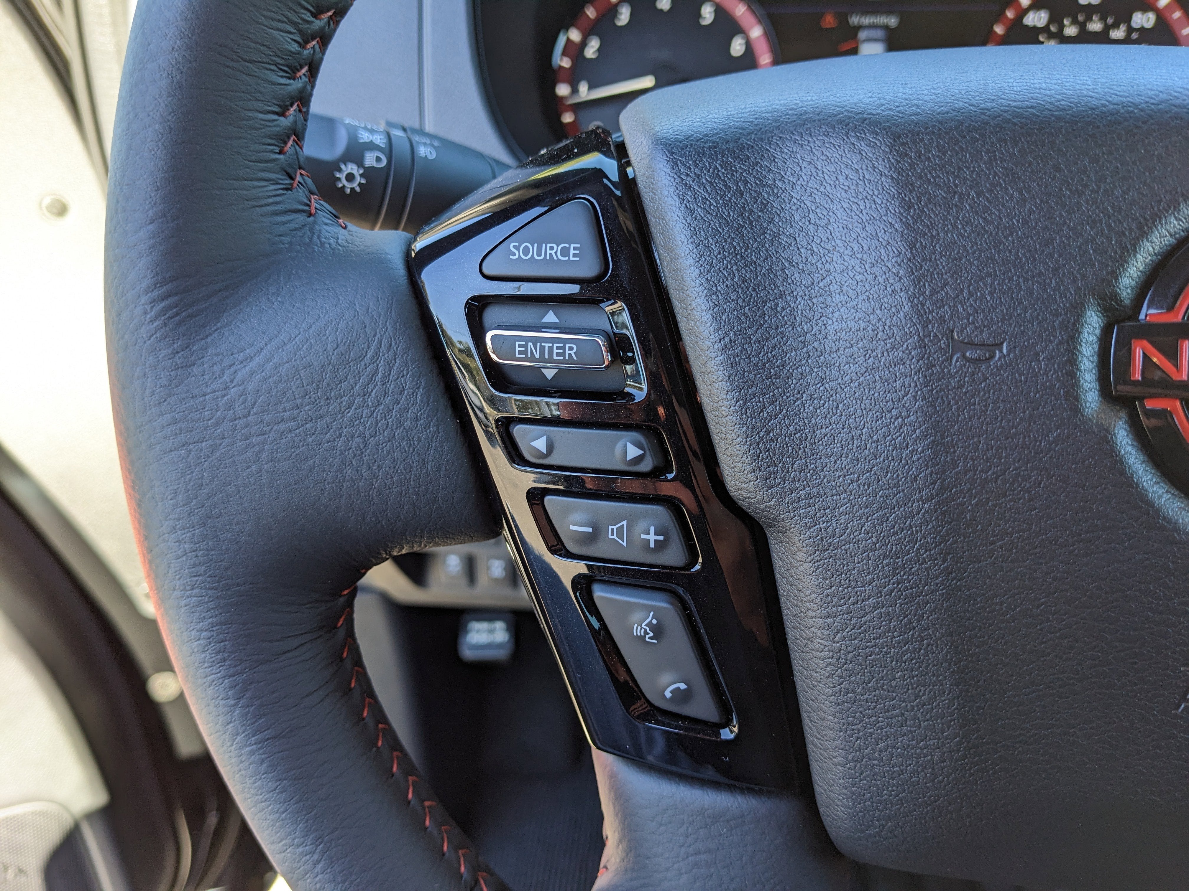 2026 Nissan Frontier PRO-4X w/R Package