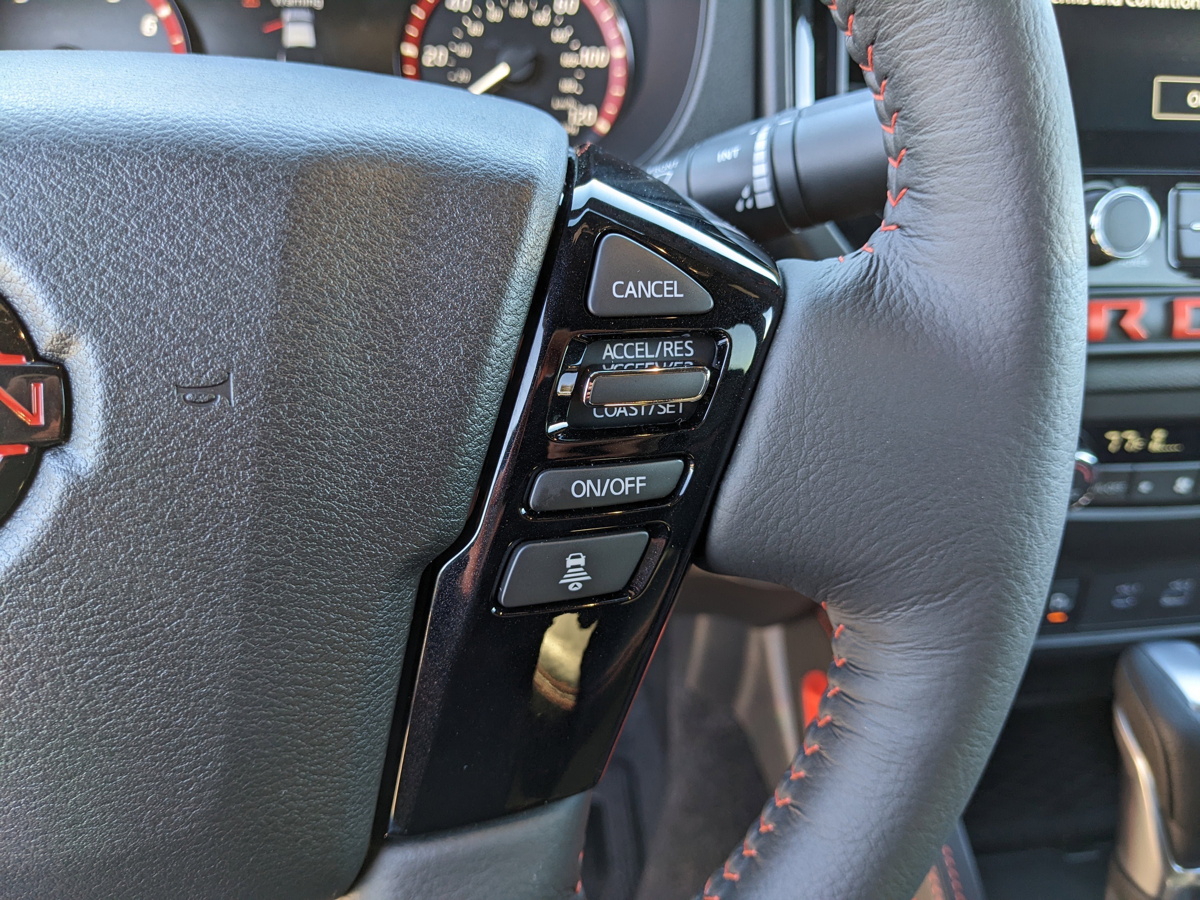 2026 Nissan Frontier PRO-4X w/R Package