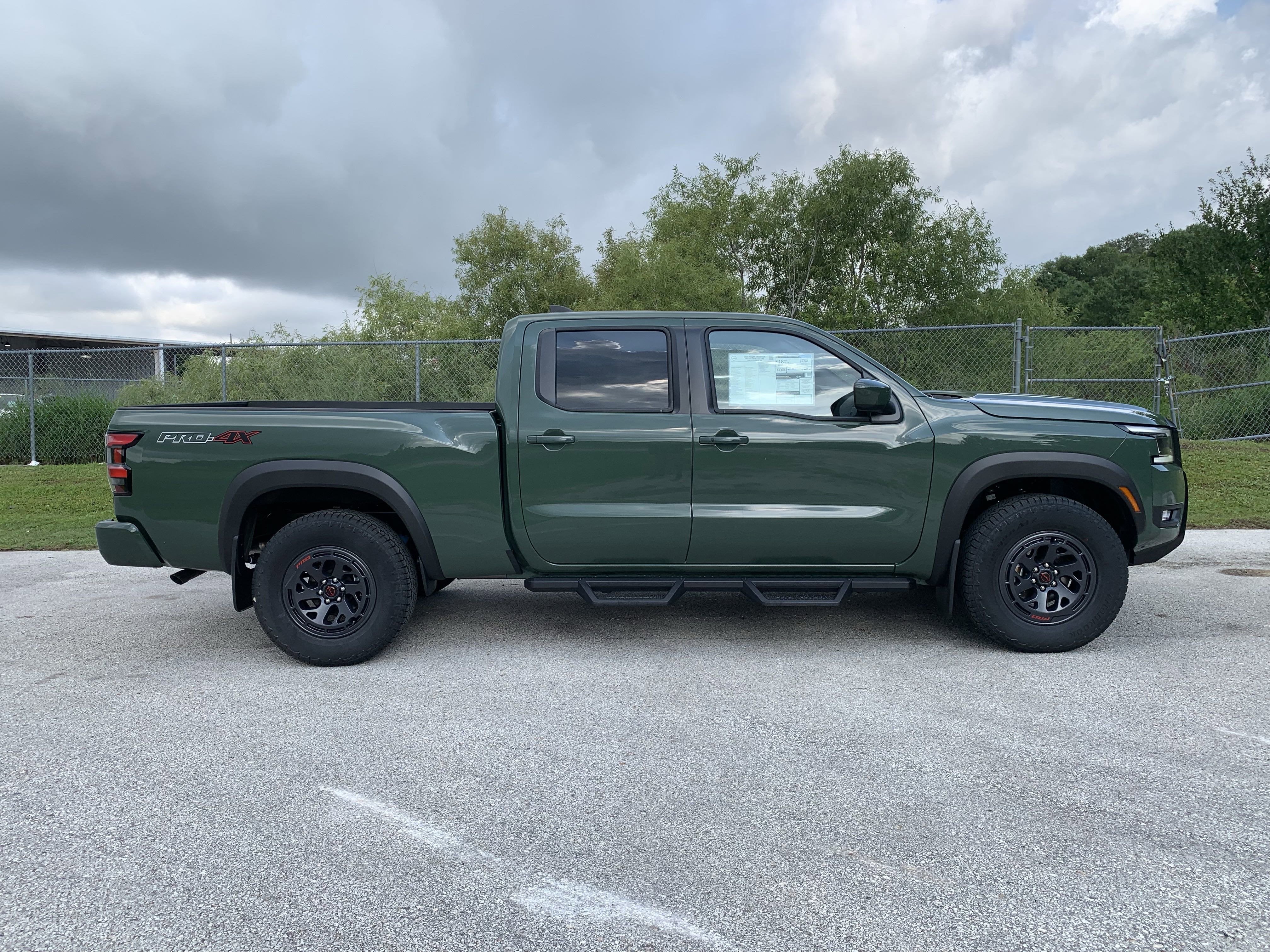 2025 Nissan Frontier PRO-4X