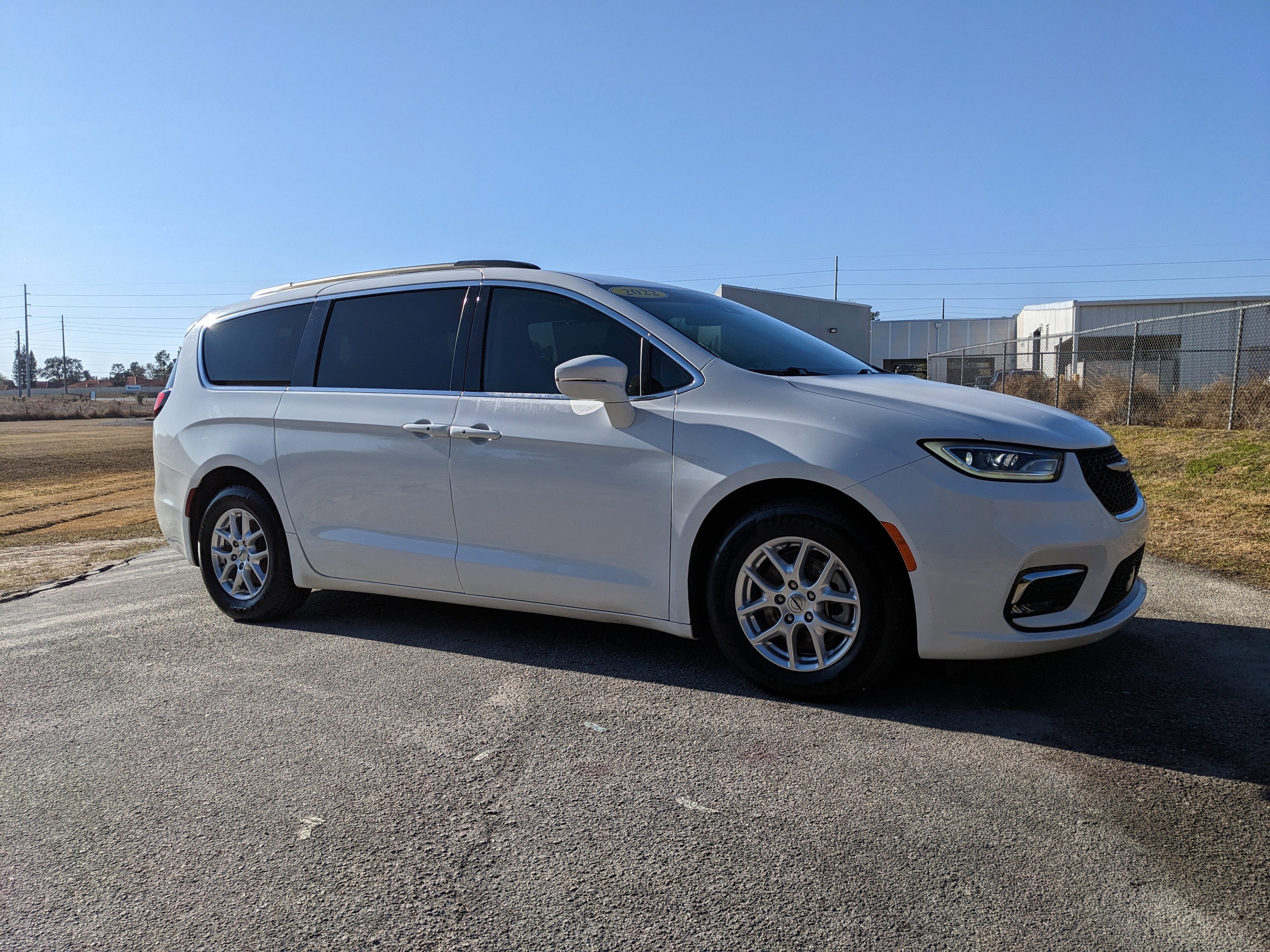 2022 Chrysler Pacifica Touring L