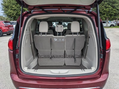 2020 Chrysler Pacifica Touring L Plus