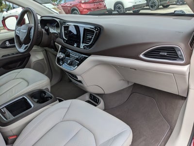 2020 Chrysler Pacifica Touring L Plus
