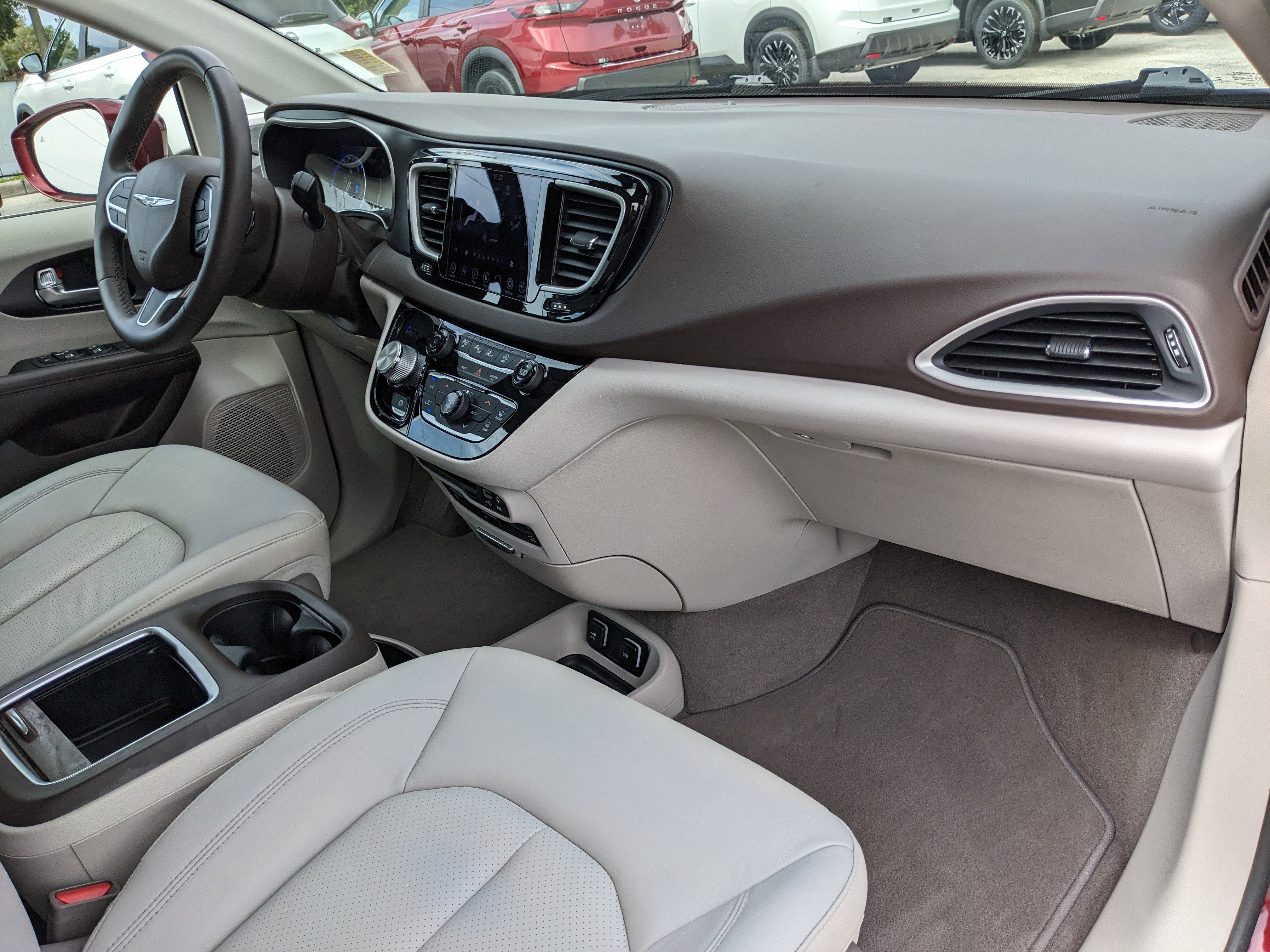 2020 Chrysler Pacifica Touring L Plus