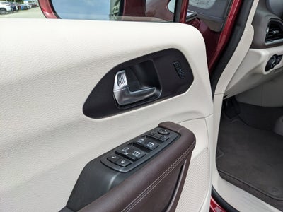 2020 Chrysler Pacifica Touring L Plus