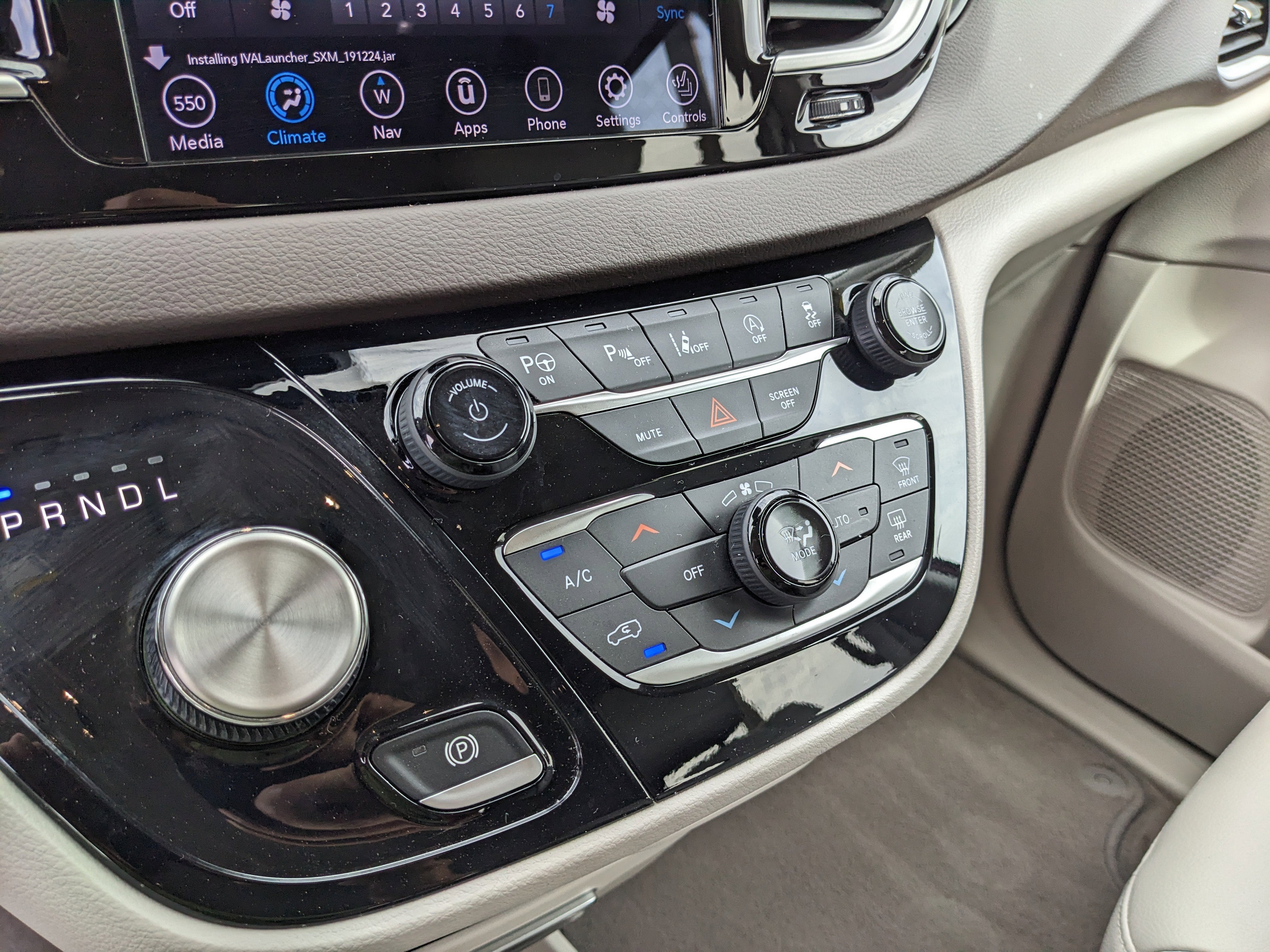 2020 Chrysler Pacifica Touring L Plus