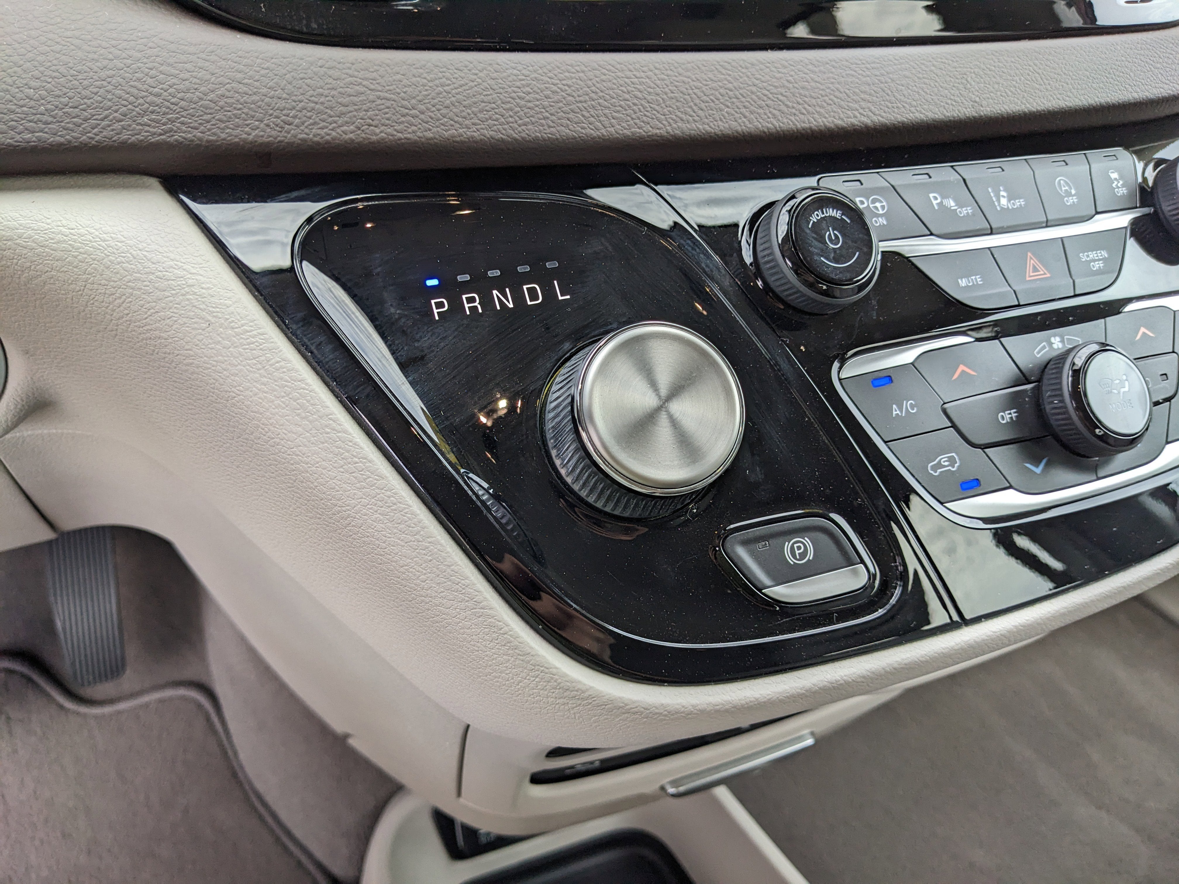 2020 Chrysler Pacifica Touring L Plus
