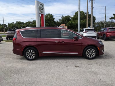 2020 Chrysler Pacifica Touring L Plus
