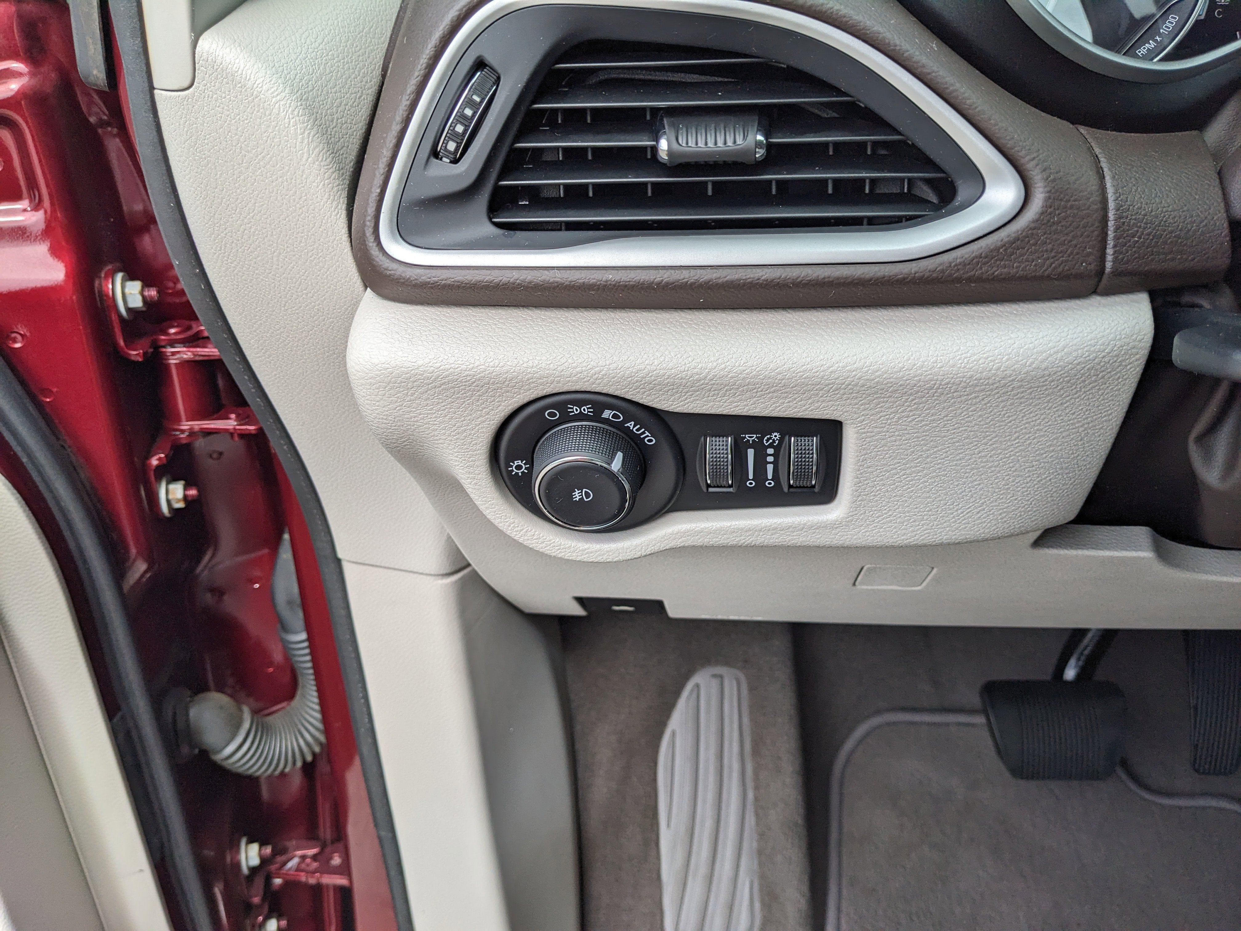 2020 Chrysler Pacifica Touring L Plus