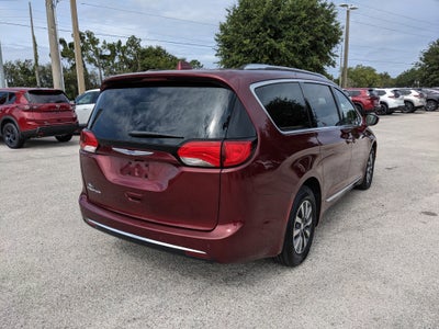2020 Chrysler Pacifica Touring L Plus