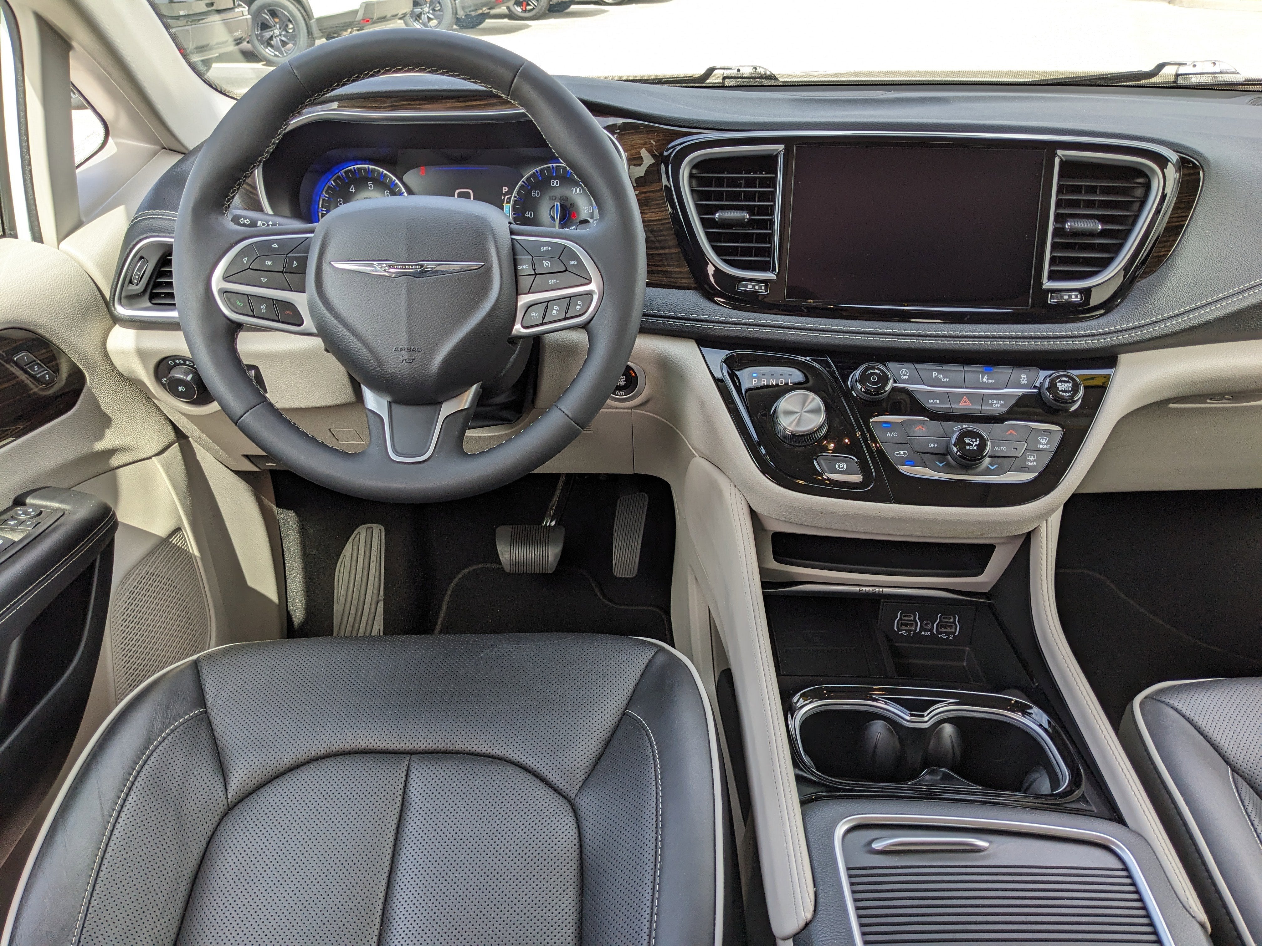 2023 Chrysler Pacifica Limited
