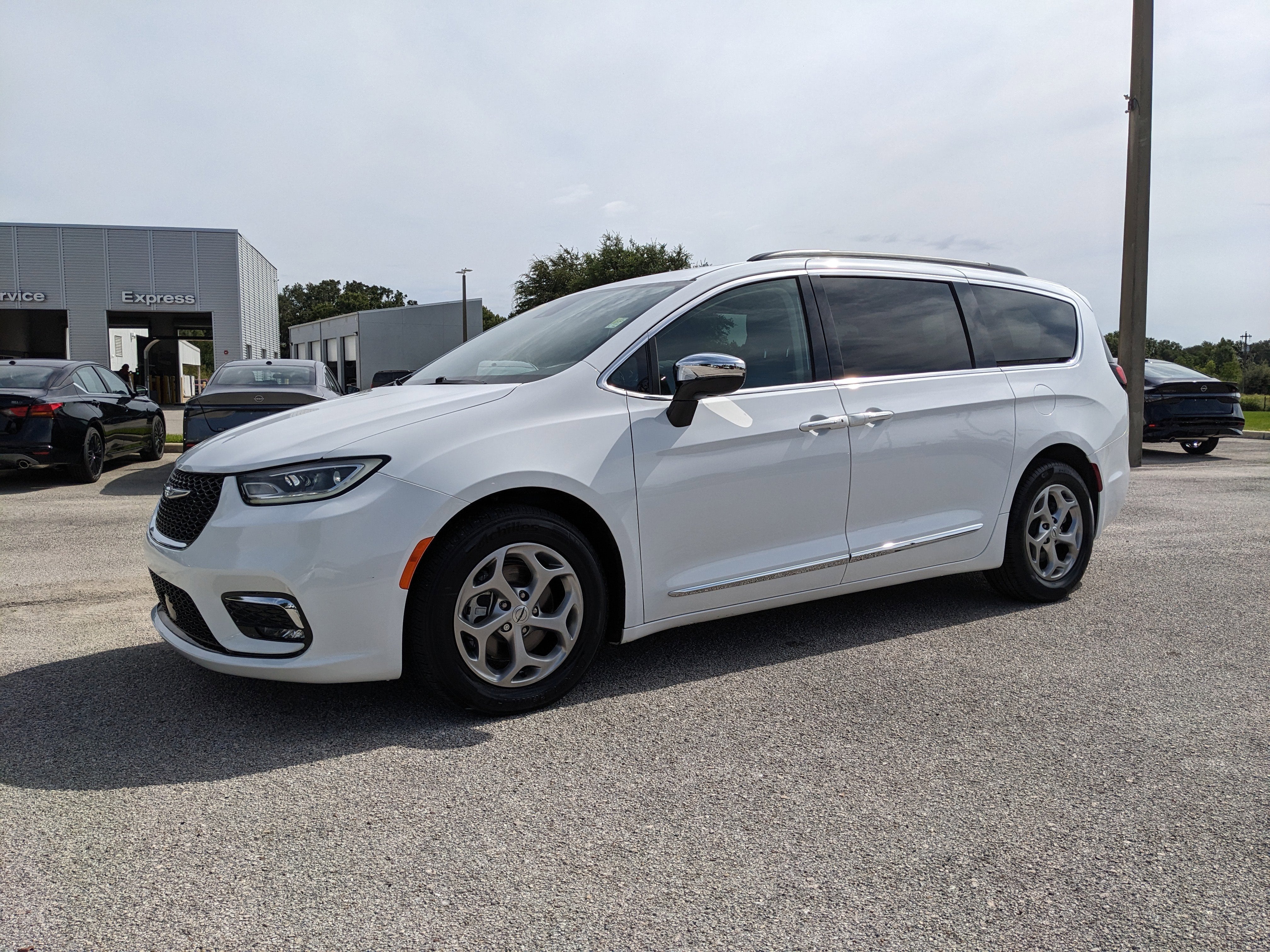 2023 Chrysler Pacifica Limited