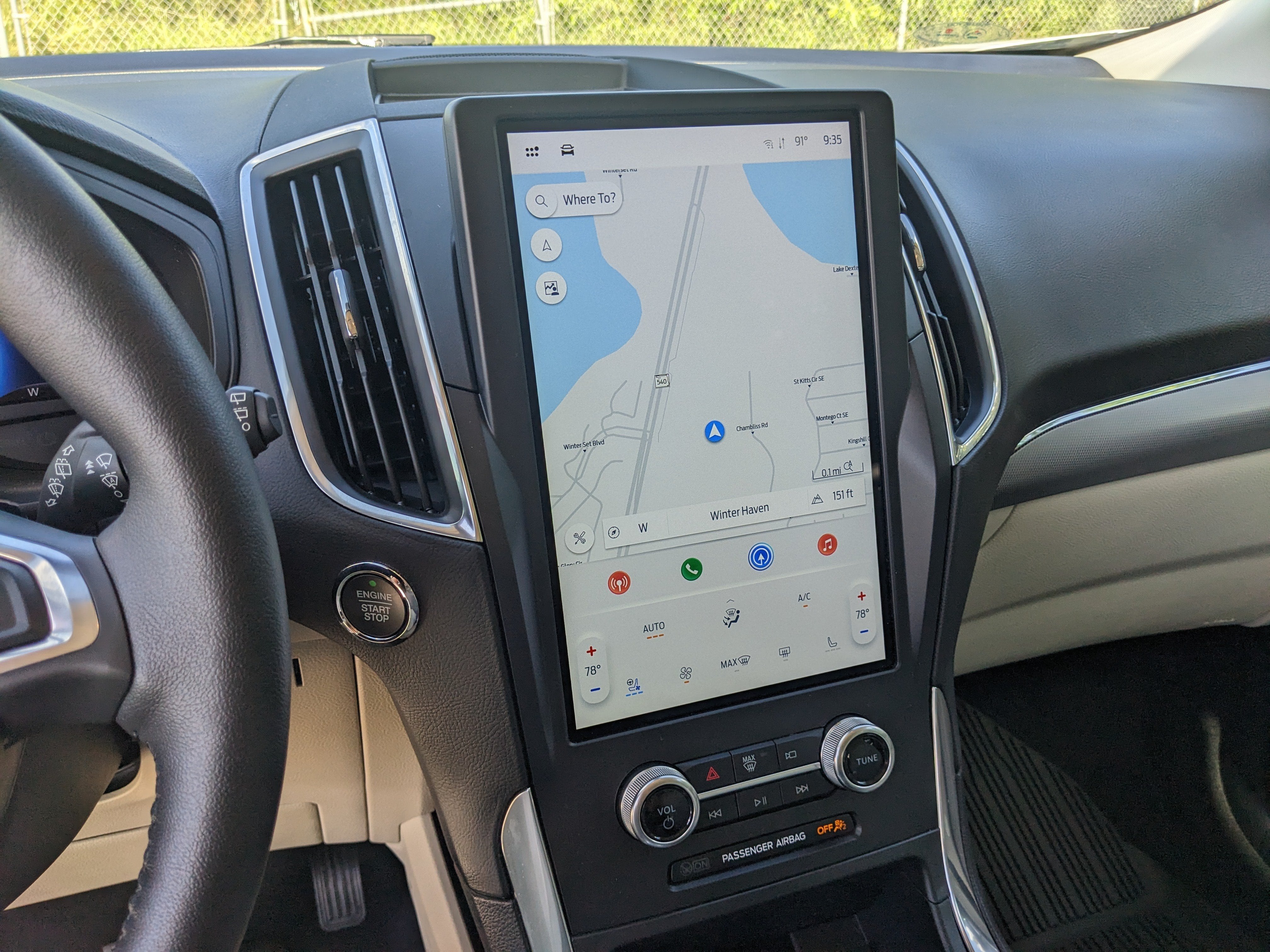 2022 Ford Edge Titanium