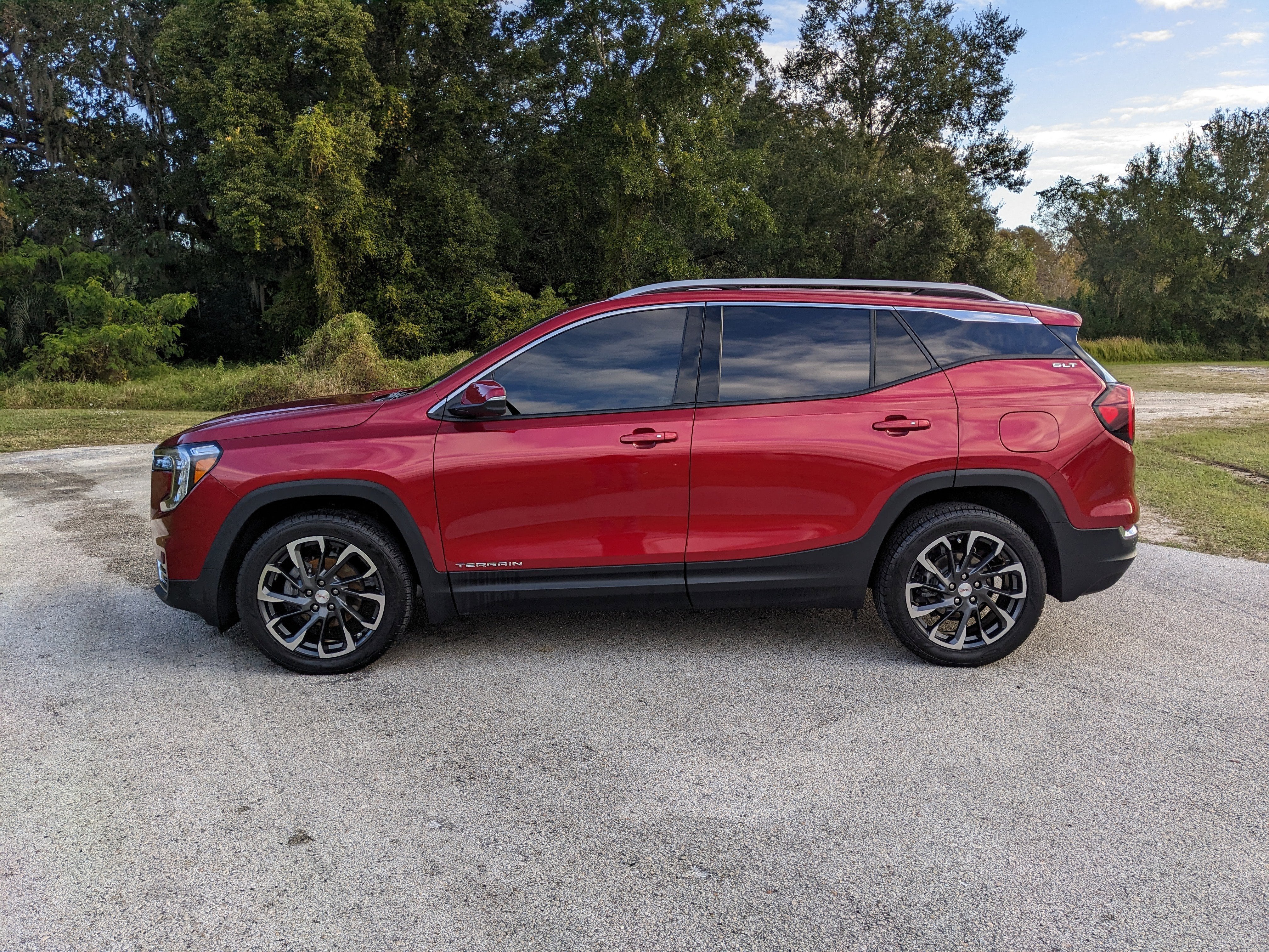 2022 GMC Terrain SLT