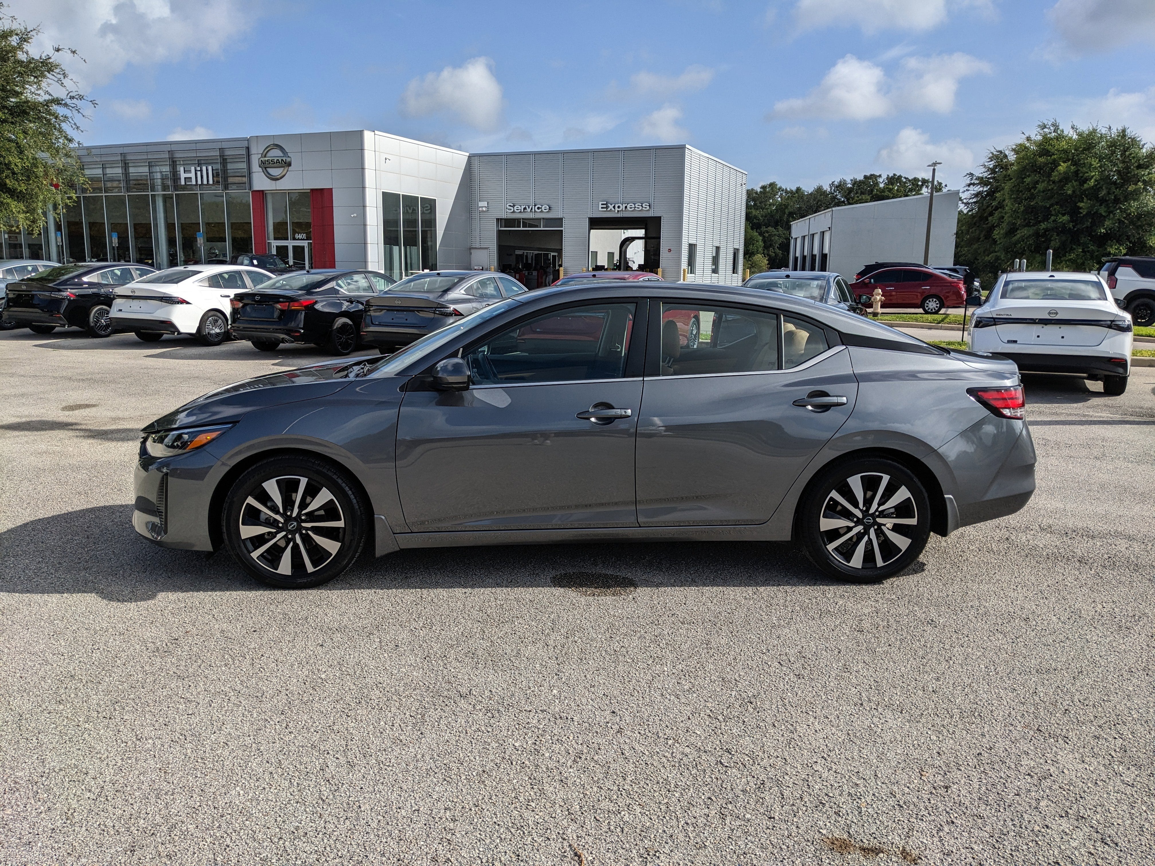 2025 Nissan Sentra SV