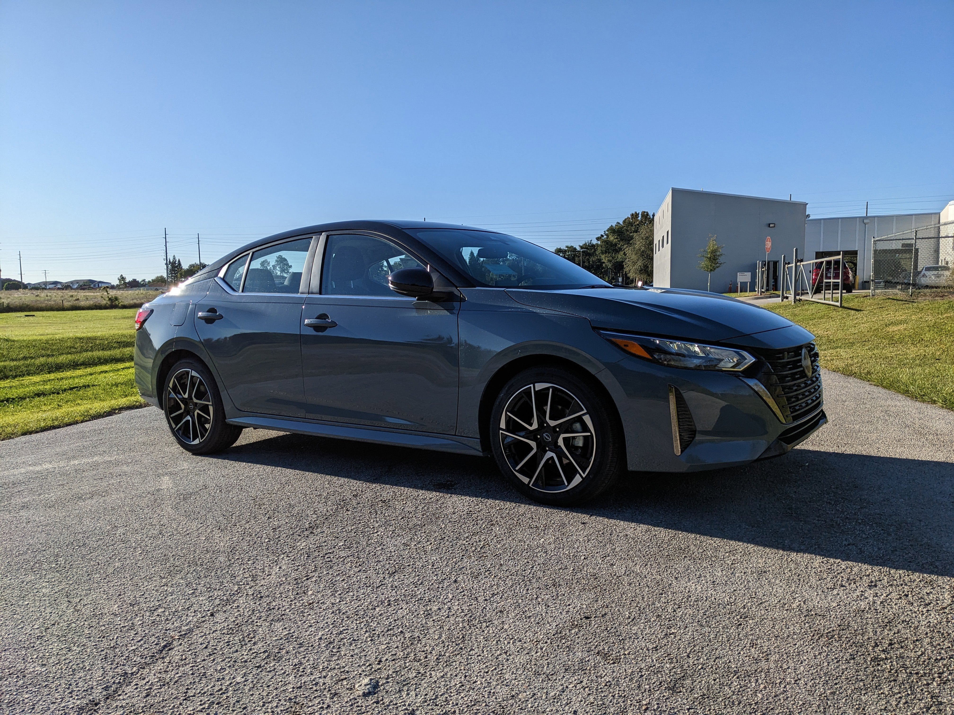 2025 Nissan Sentra SR