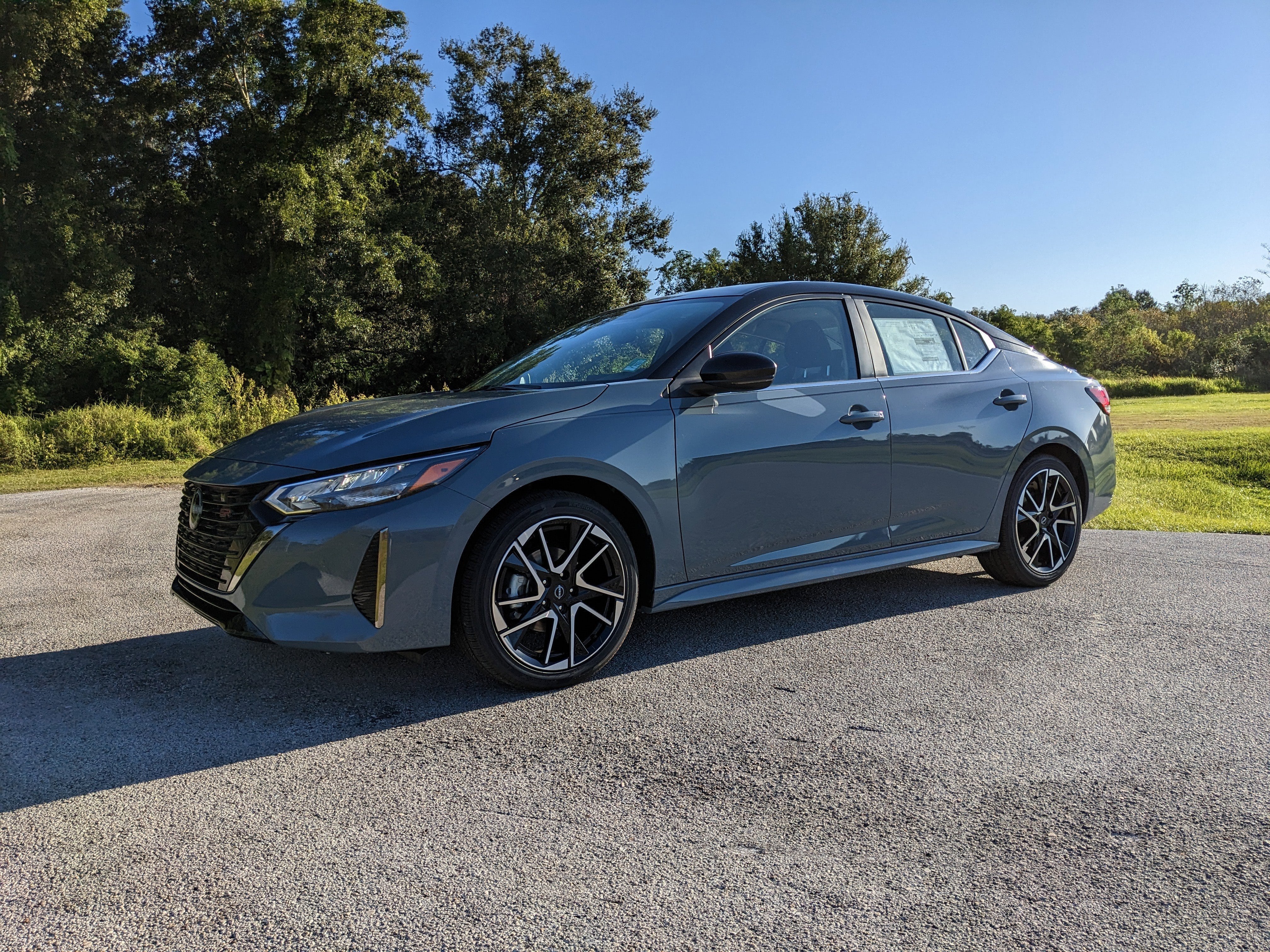 2025 Nissan Sentra SR