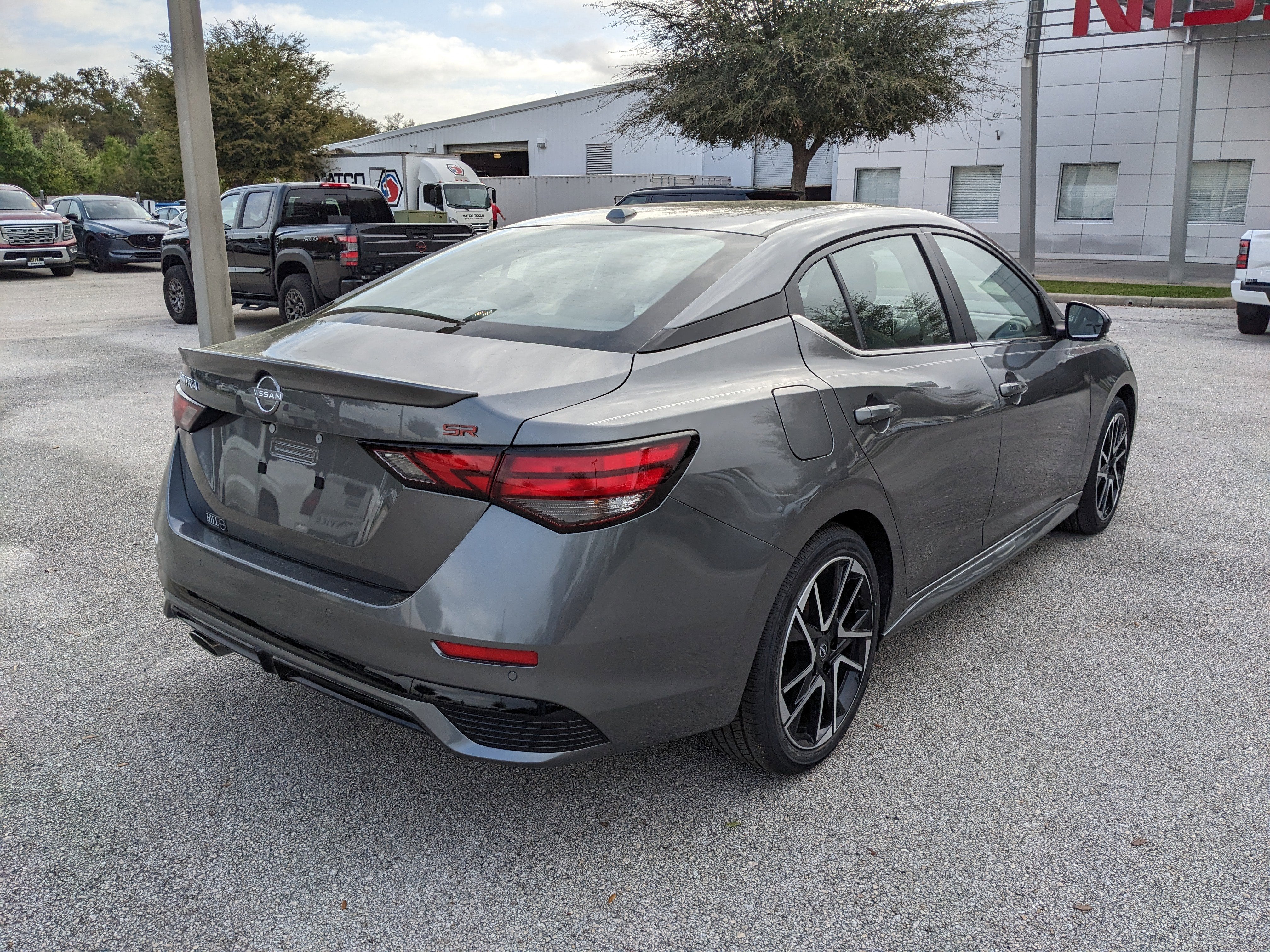 2025 Nissan Sentra SR