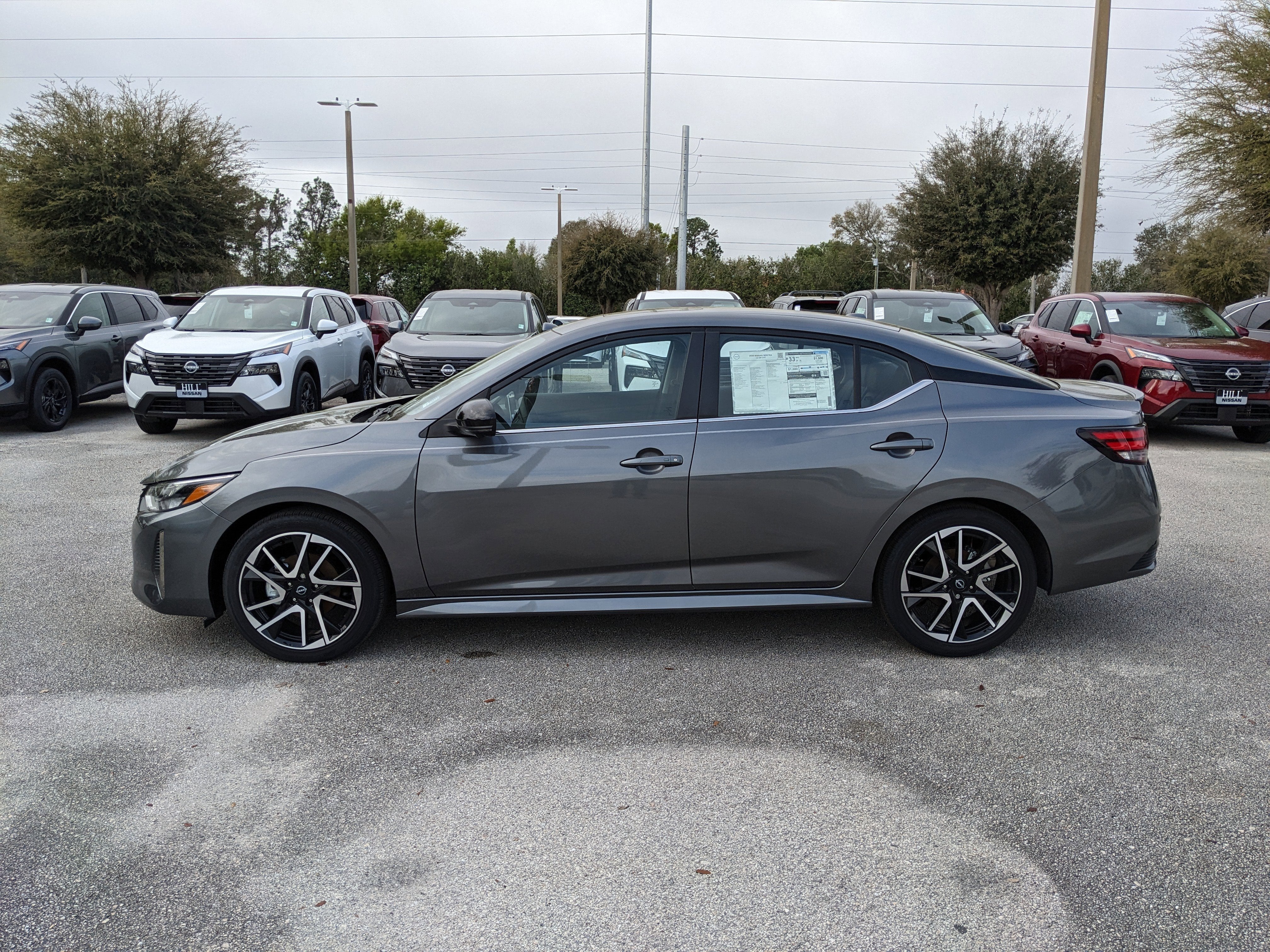 2025 Nissan Sentra SR